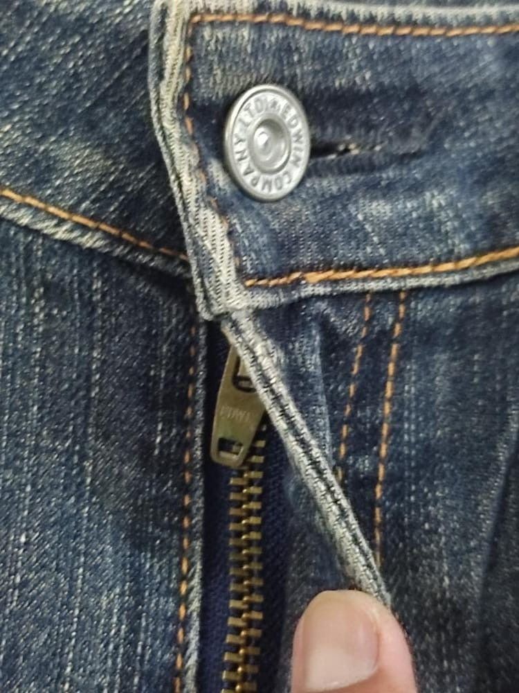 Edwin × Japanese Brand × Vintage EDWIN WHITE TAB MADE IN JAPAN FLARED NICE FADED Size US 33 - 5 Thumbnail