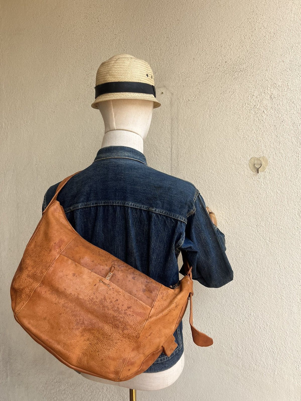Leather Genten Japan Fade Patina Leather Bag Banana Size ONE SIZE - 1 Thumbnail