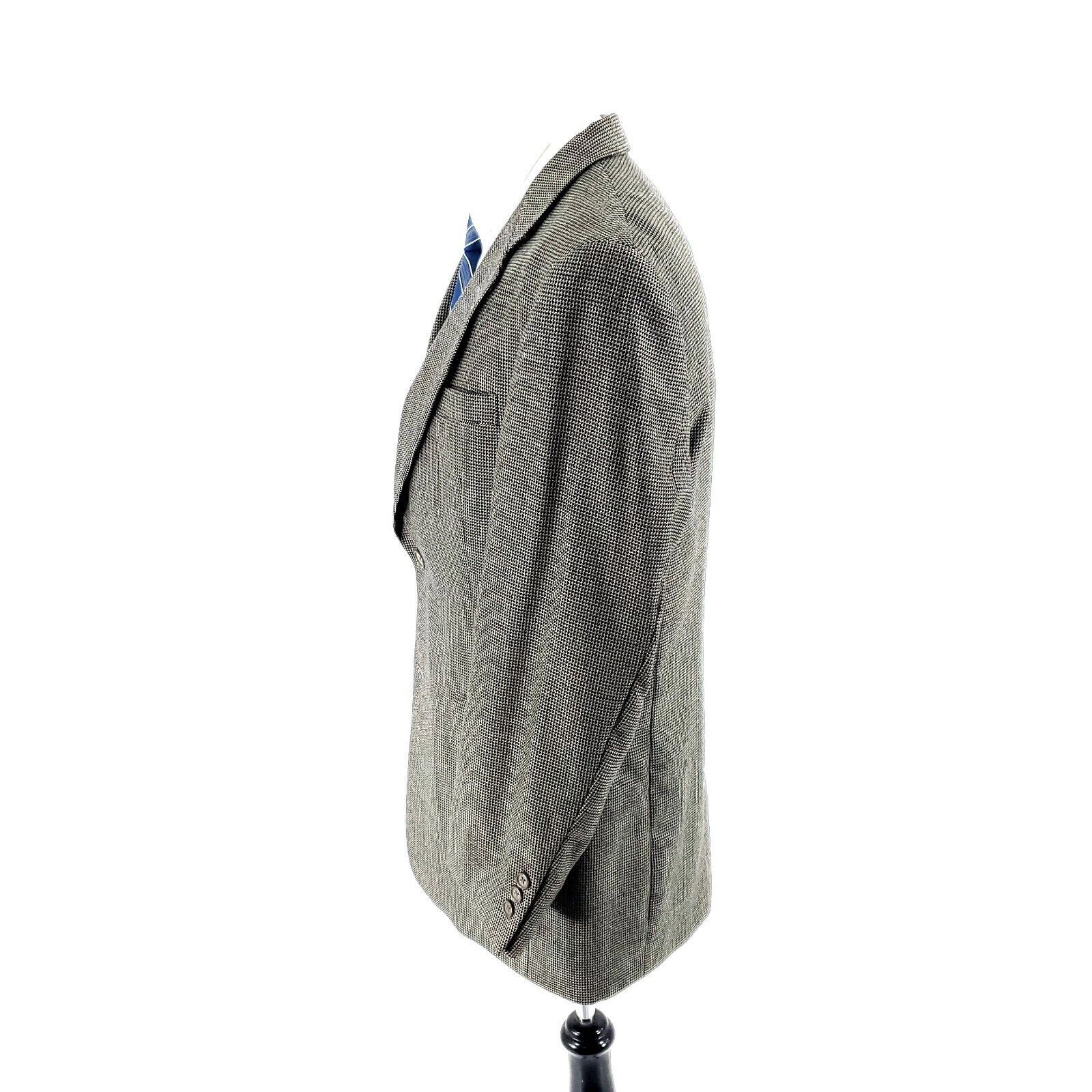 Austin Reed Austin Reed Heavy Textured Wool 2 Button Sport Coat 38R Blac Size 38R - 4 Thumbnail