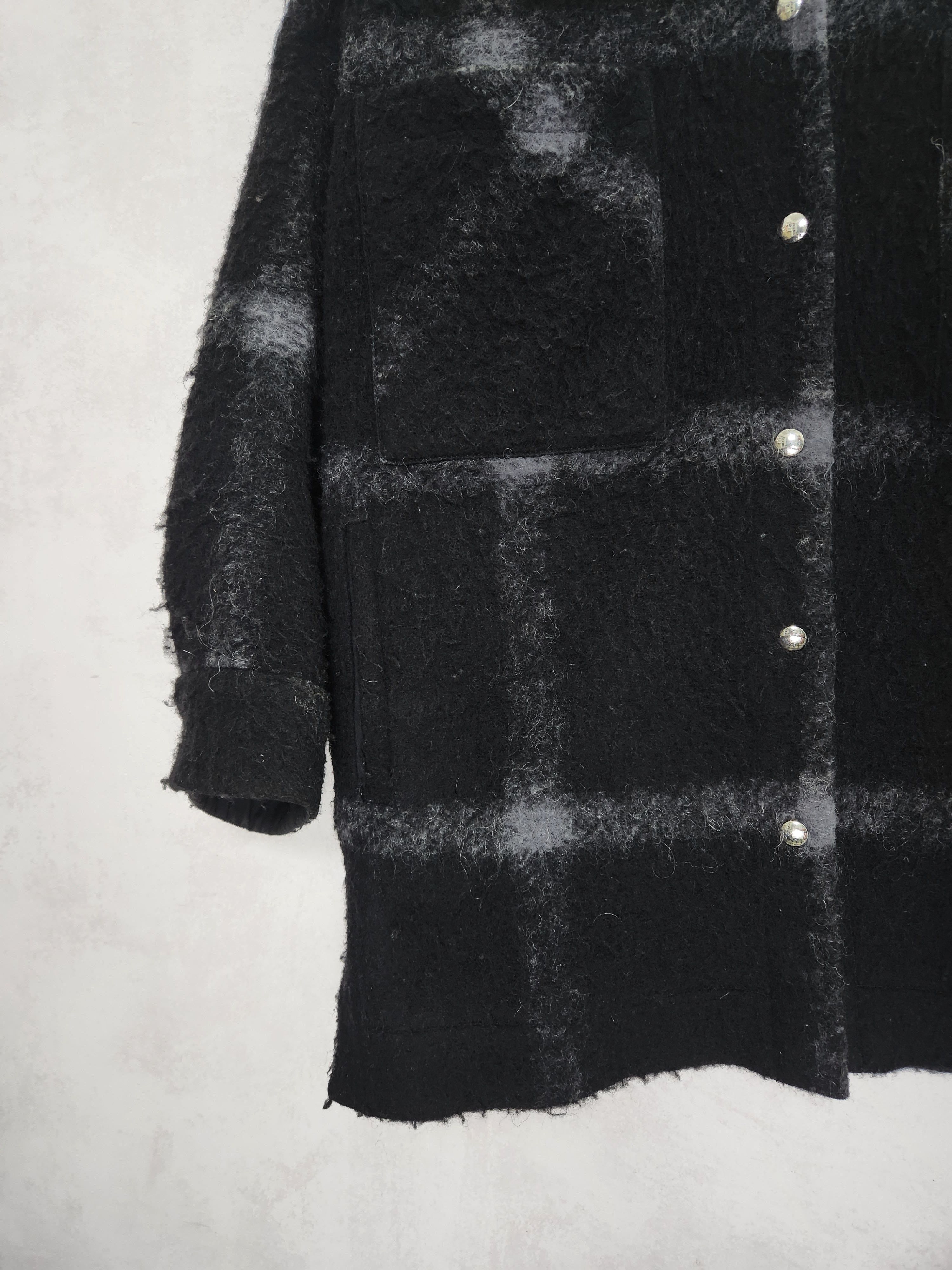 Iro Iro Heldens Plaid Shacket nova check button ups wool jacket Size M / US 6-8 / IT 42-44 - 3 Thumbnail