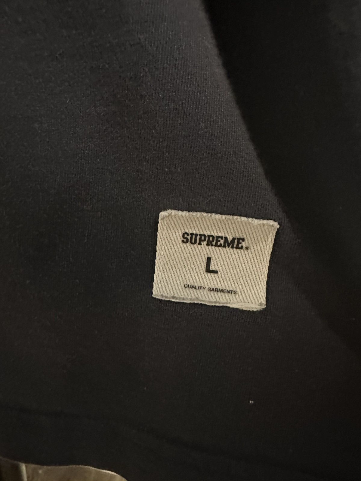 Supreme Supreme quiet supreme storm tee Size US L / EU 52-54 / 3 - 3 Thumbnail