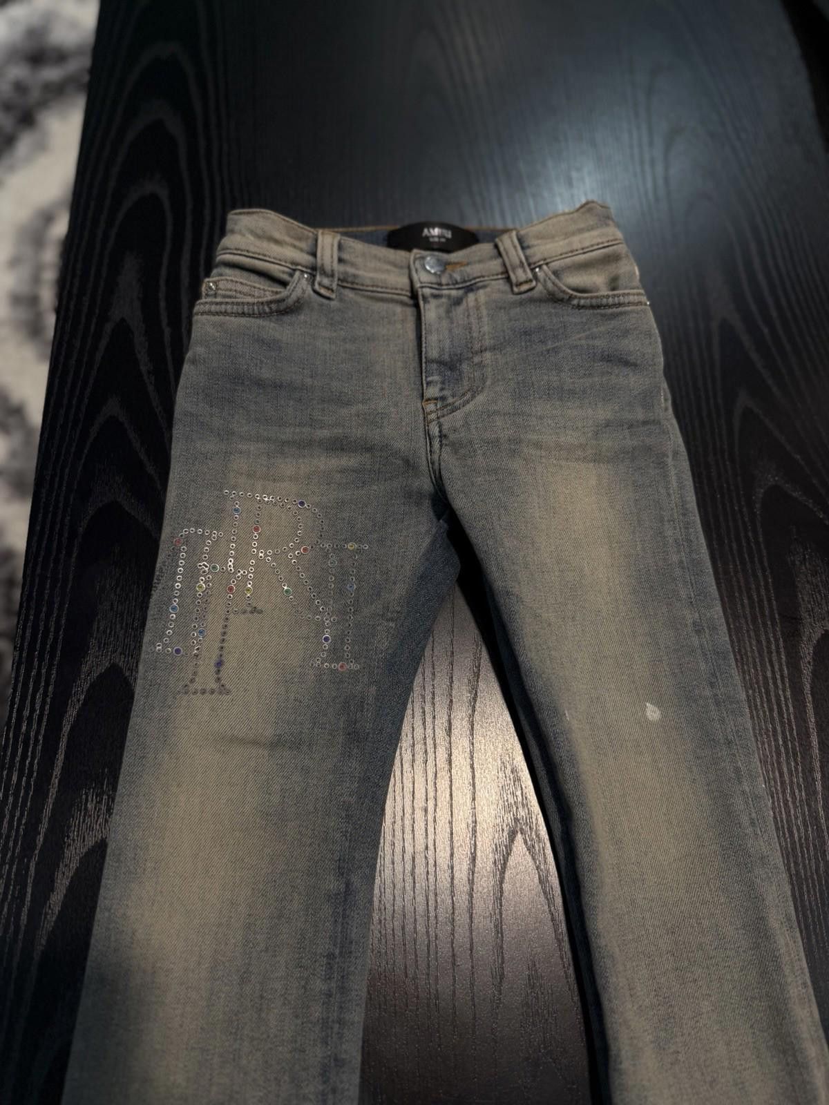Amiri Amiri Kids Jeans 4Y Blue Denim Embroidered Logo Faded Pants Size US 26 / EU 42 - 1 Thumbnail