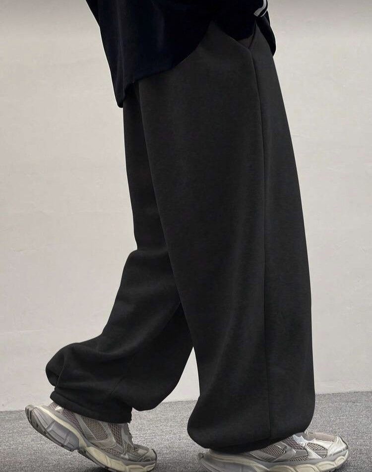 Japanese Brand Wide-Leg Baggy Fleece Sweatpants Oversized Joggers Size US 34 / EU 50 - 2 Thumbnail