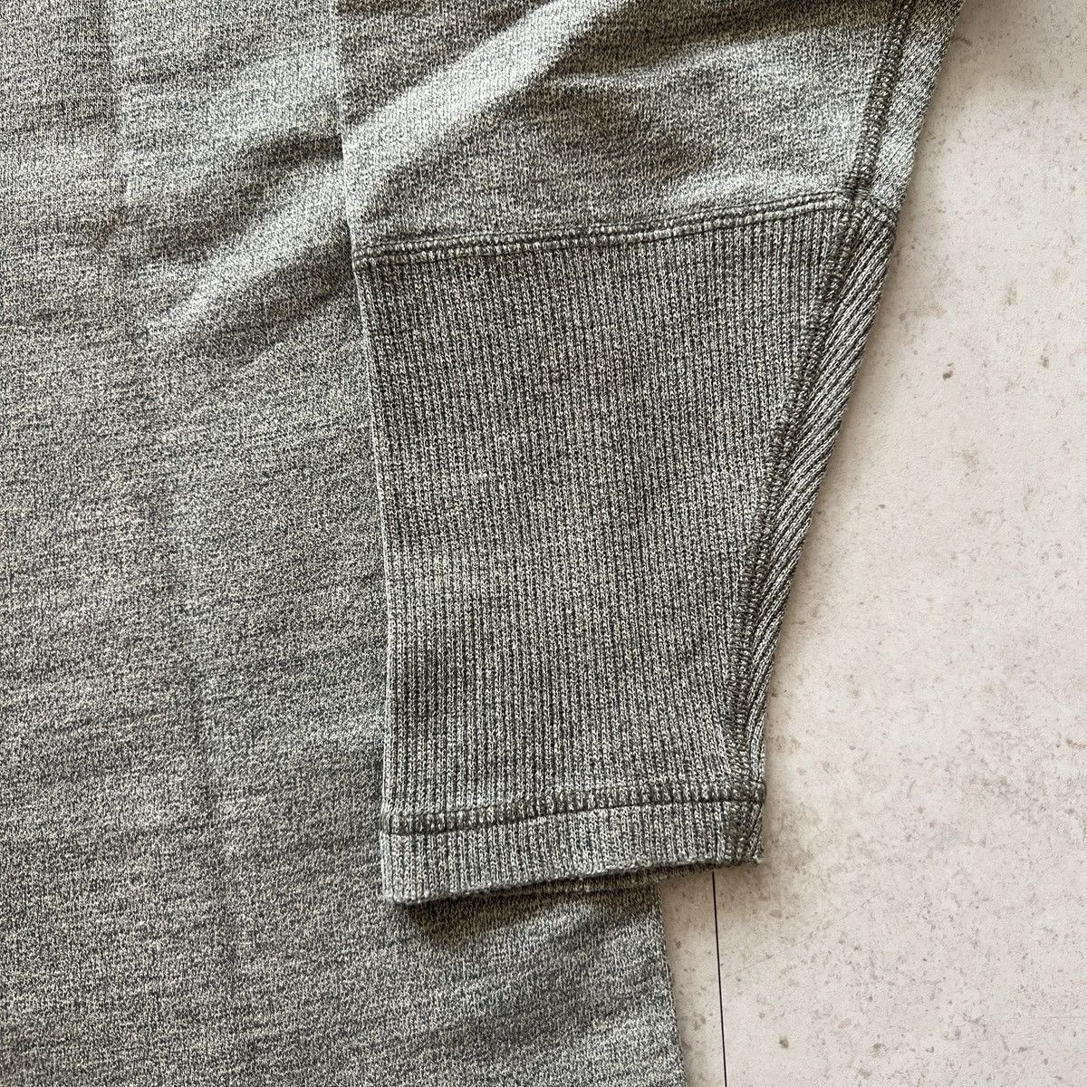 Issey Miyake Vintage 90s ISSEY MIYAKE Back Logo Sweatshirt Size US M / EU 48-50 / 2 - 5 Thumbnail