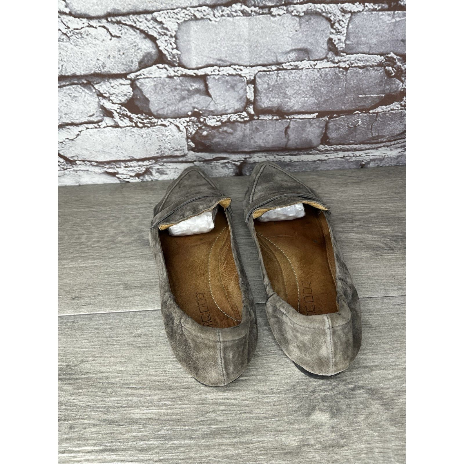 gomme Pomme D’or Gray Suede Leather Pointed Toe Ballet Flats Women Size US 7.5 / IT 37.5 - 6 Thumbnail