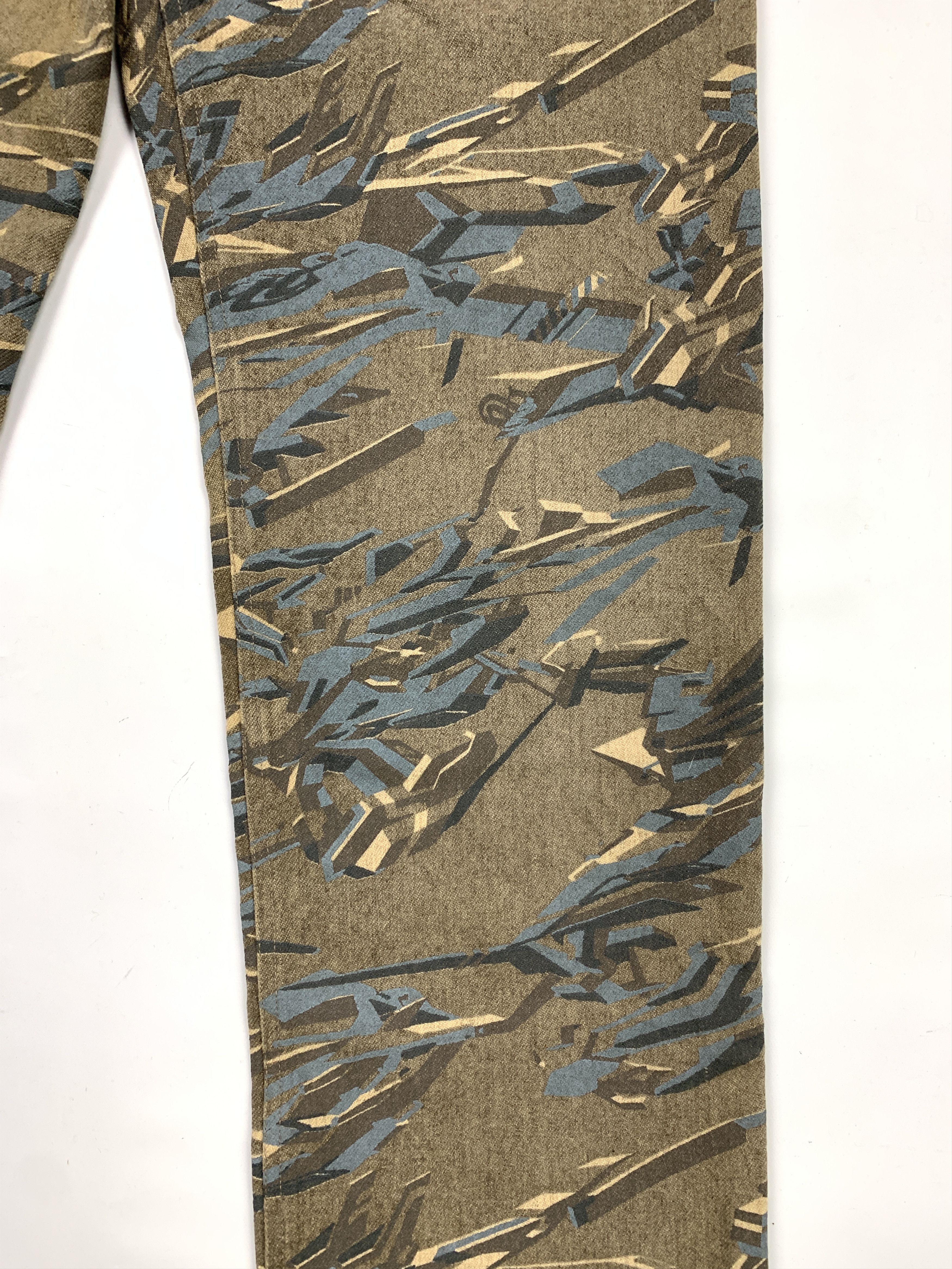 Beauty Beast Cospa Camo Wool Jeans Size US 28 / EU 44 - 2 Thumbnail
