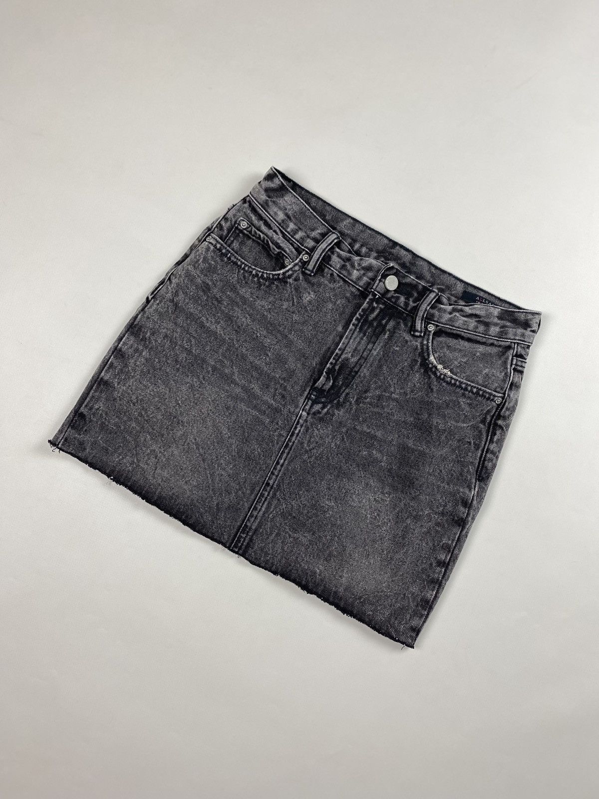 Allsaints Allsaints Betty Denim Mini ladies distressed skirt Size 27" / US 4 / IT 40 - 4 Thumbnail