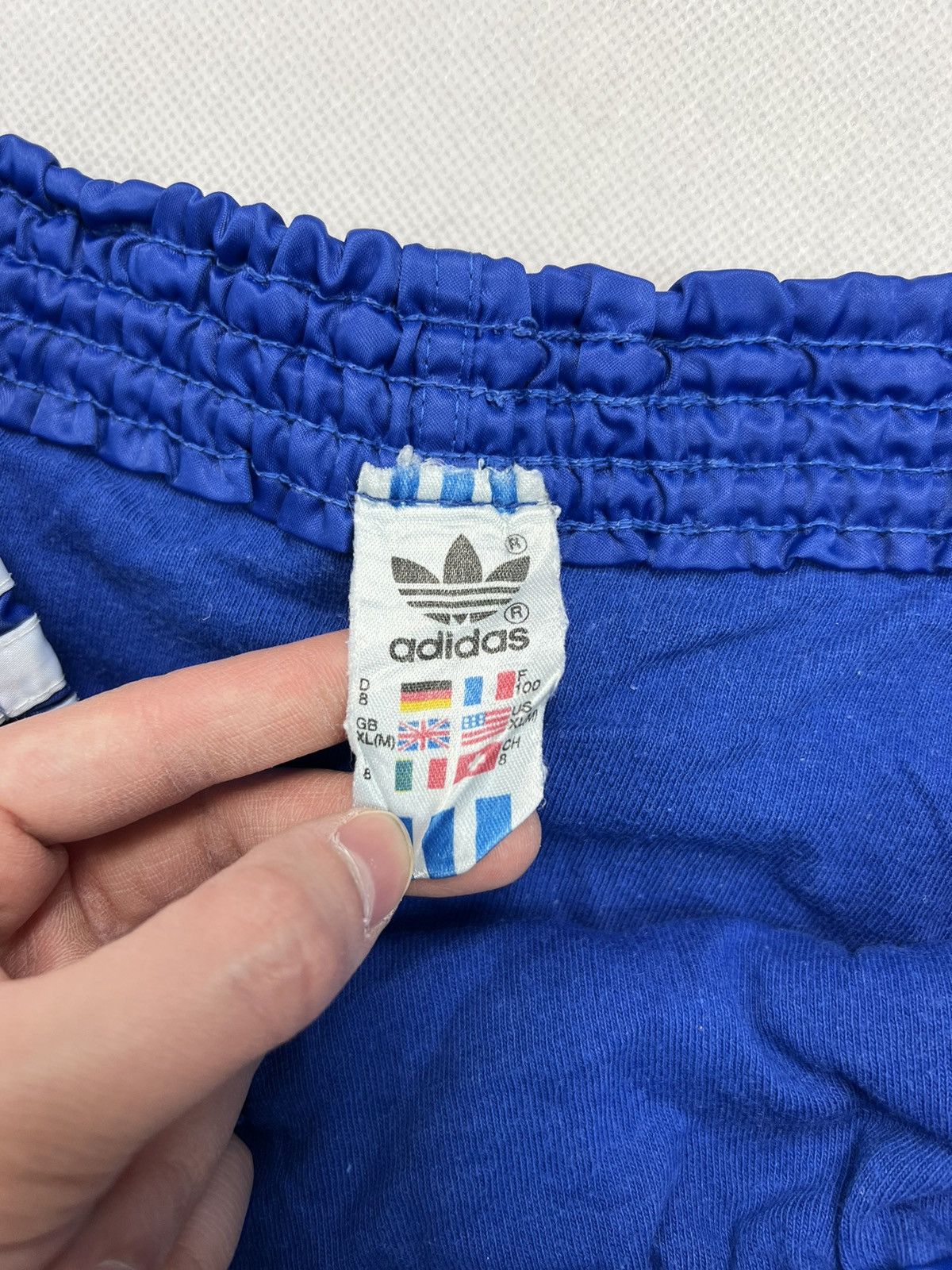 Adidas Rare Shorts Adidas Vintage 80’s Oldschool Nylon Size US 36 / EU 52 - 3 Thumbnail