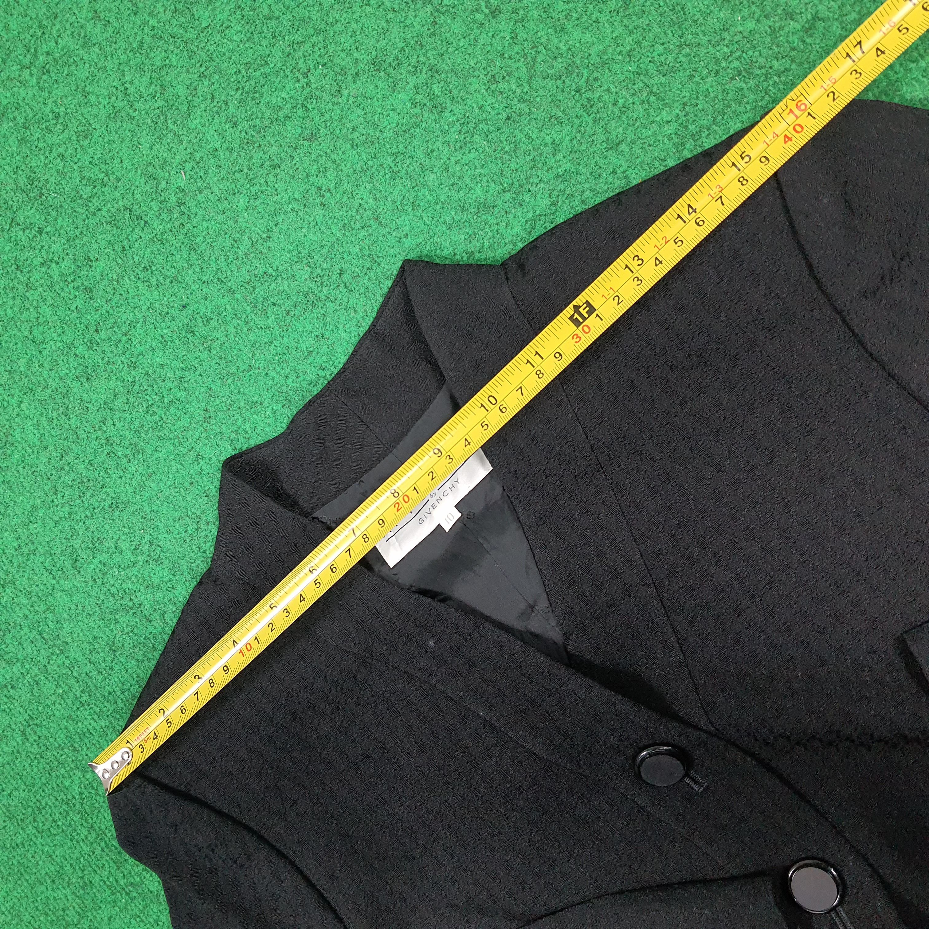 Givenchy Vintage Hi Formal by Givenchy Black Blazer C289N6 Size XS / US 0-2 / IT 36-38 - 11 Thumbnail