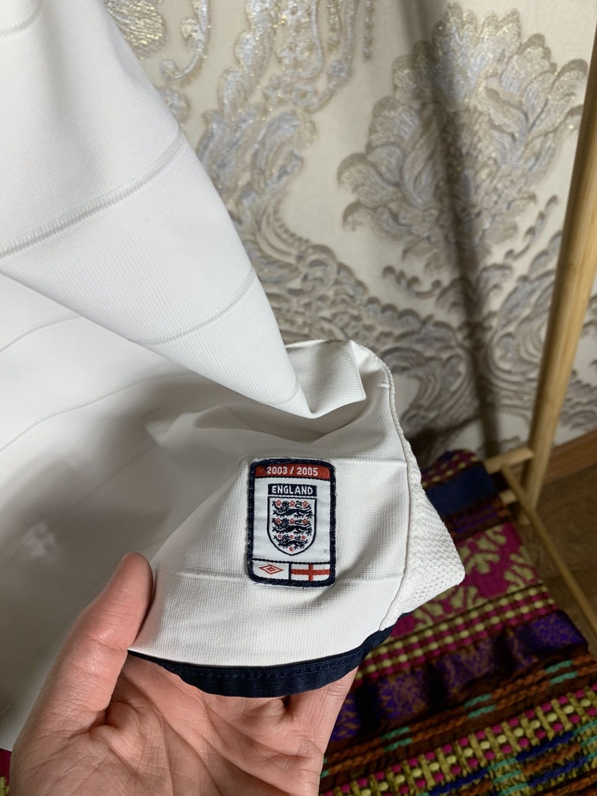 Umbro VINTAGE UMBRO ENGLAND RETRO SOCCER JERSEY MANCHESTER Y2K 90s Size US XXL / EU 58 / 5 - 2 Thumbnail