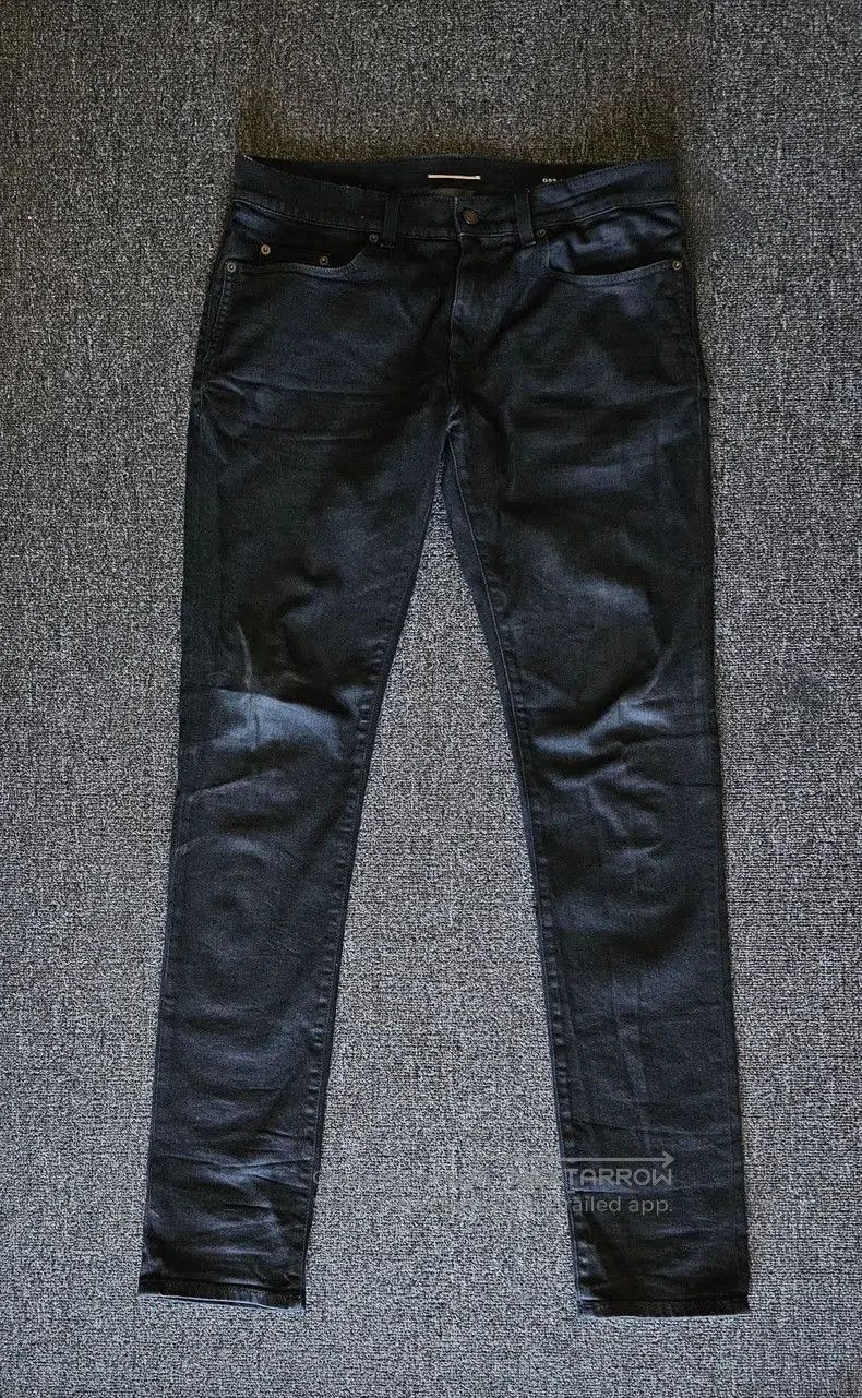 Saint Laurent D02 Slim Fit Black Jeans.