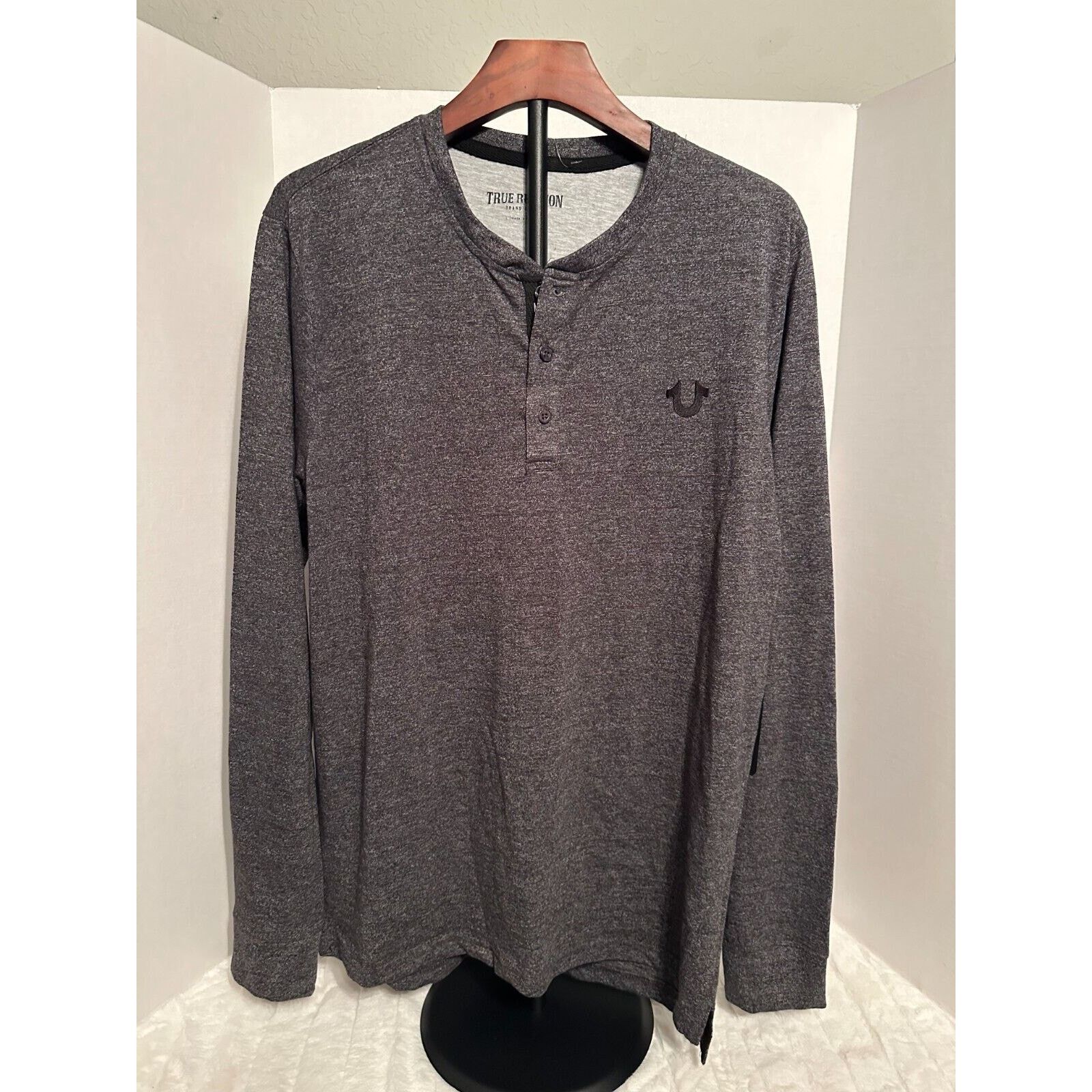 True Religion True Religion- Gray-Long Sleeve Henley- Size Large Size US L / EU 52-54 / 3 - 1 Thumbnail