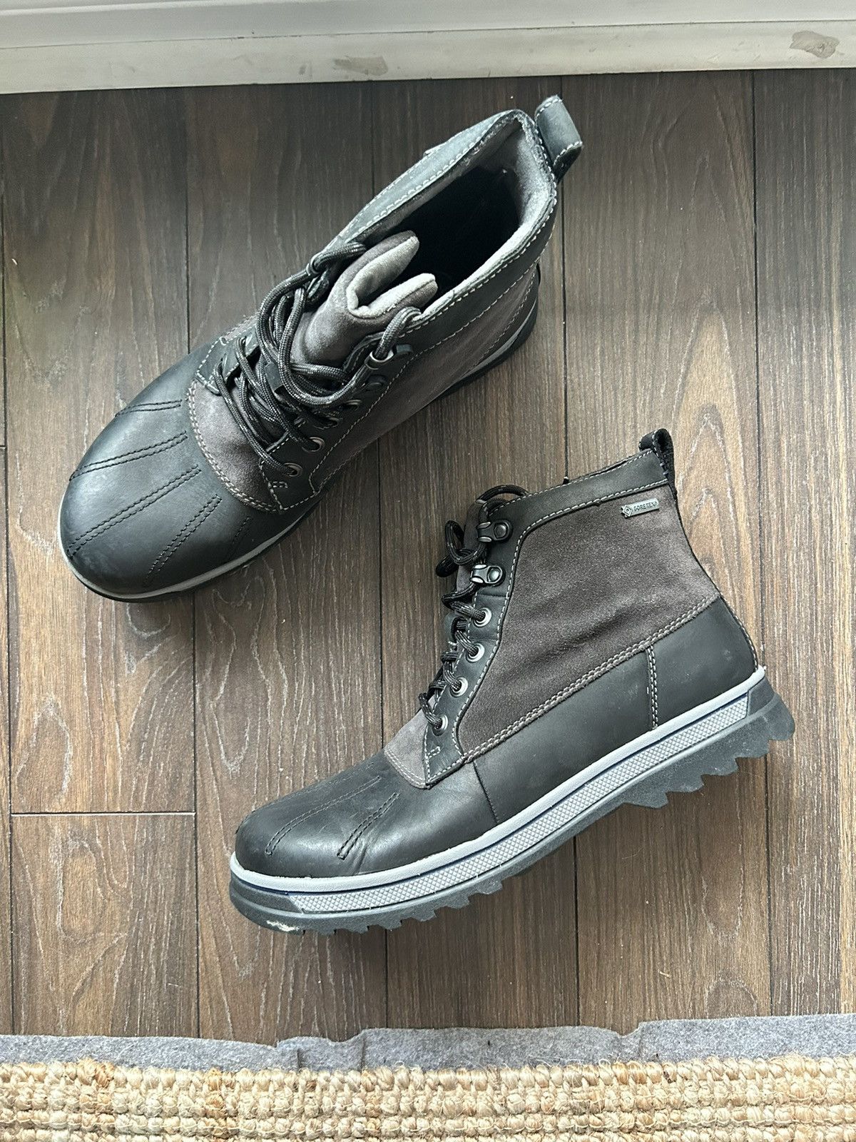 Clarks Clark snow boots Size US 10 / EU 43 - 1 Thumbnail