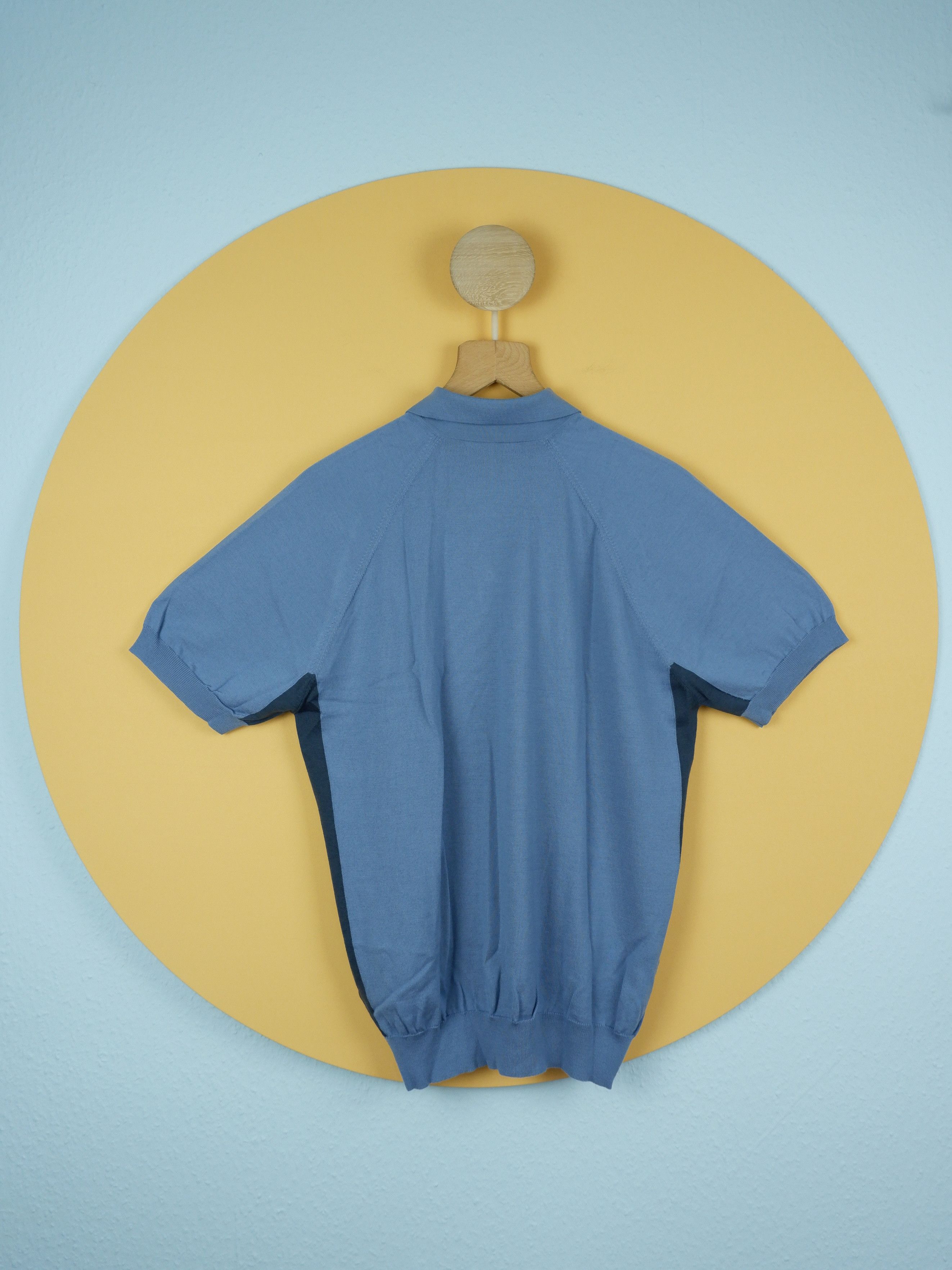 Prada Last drop! Prada super soft virgin wool knitted polo Size US L / EU 52-54 / 3 - 3 Thumbnail