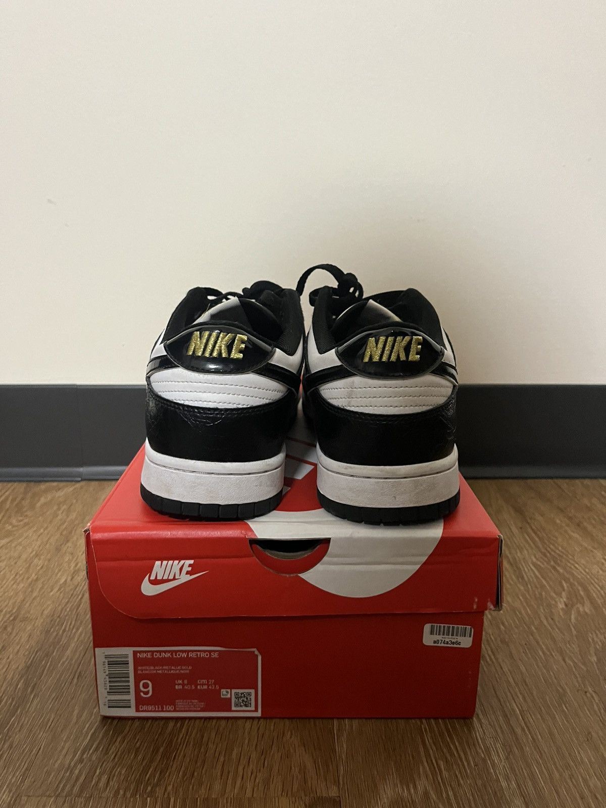 Nike Nike dunk low retro se Size US 9 / EU 42 - 4 Thumbnail