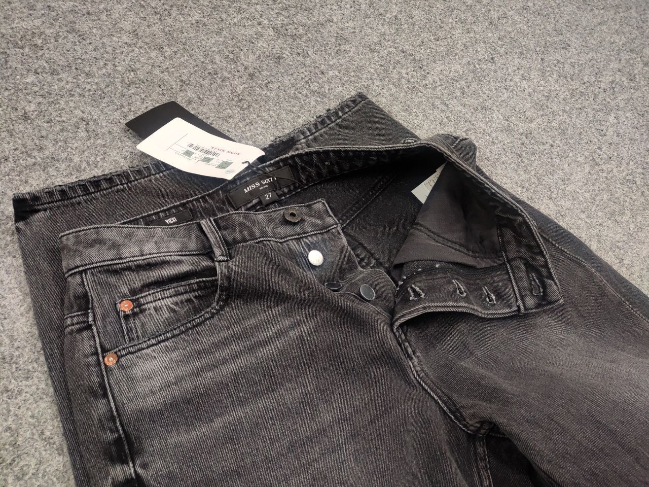 Miss Sixty Miss Sixty Vicki Mom Black Faded Denim Jeans Vtg Y2K Style Size 27" / US 4 / IT 40 - 11 Thumbnail