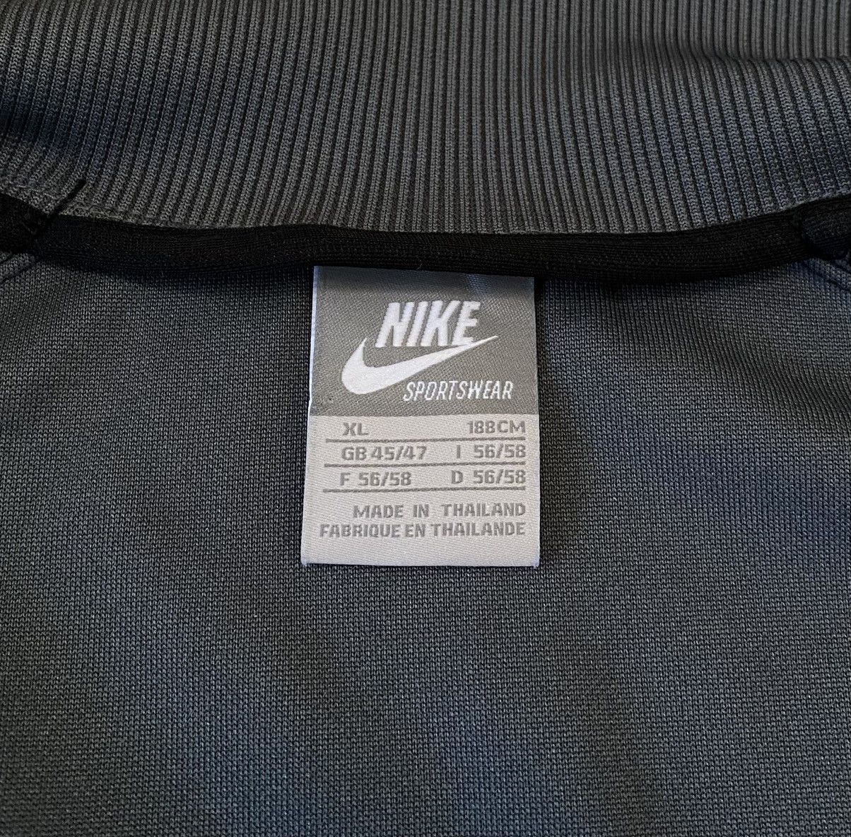Nike Nike Track Top Jacket x Vintage x Streetwear Size US XL / EU 56 / 4 - 5 Thumbnail