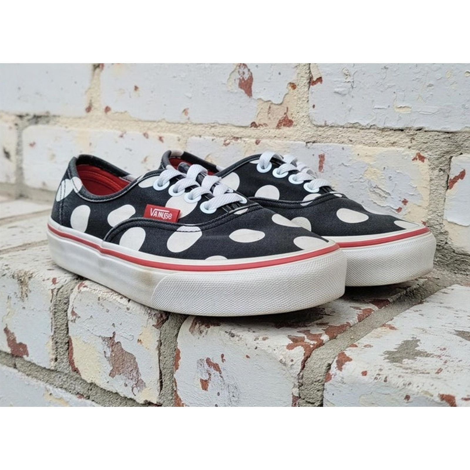 Vans Vans Minnie Mouse Authentic Kids Sneakers Polka Dot Size 11 Size US 11 / IT 41 - 1 Thumbnail