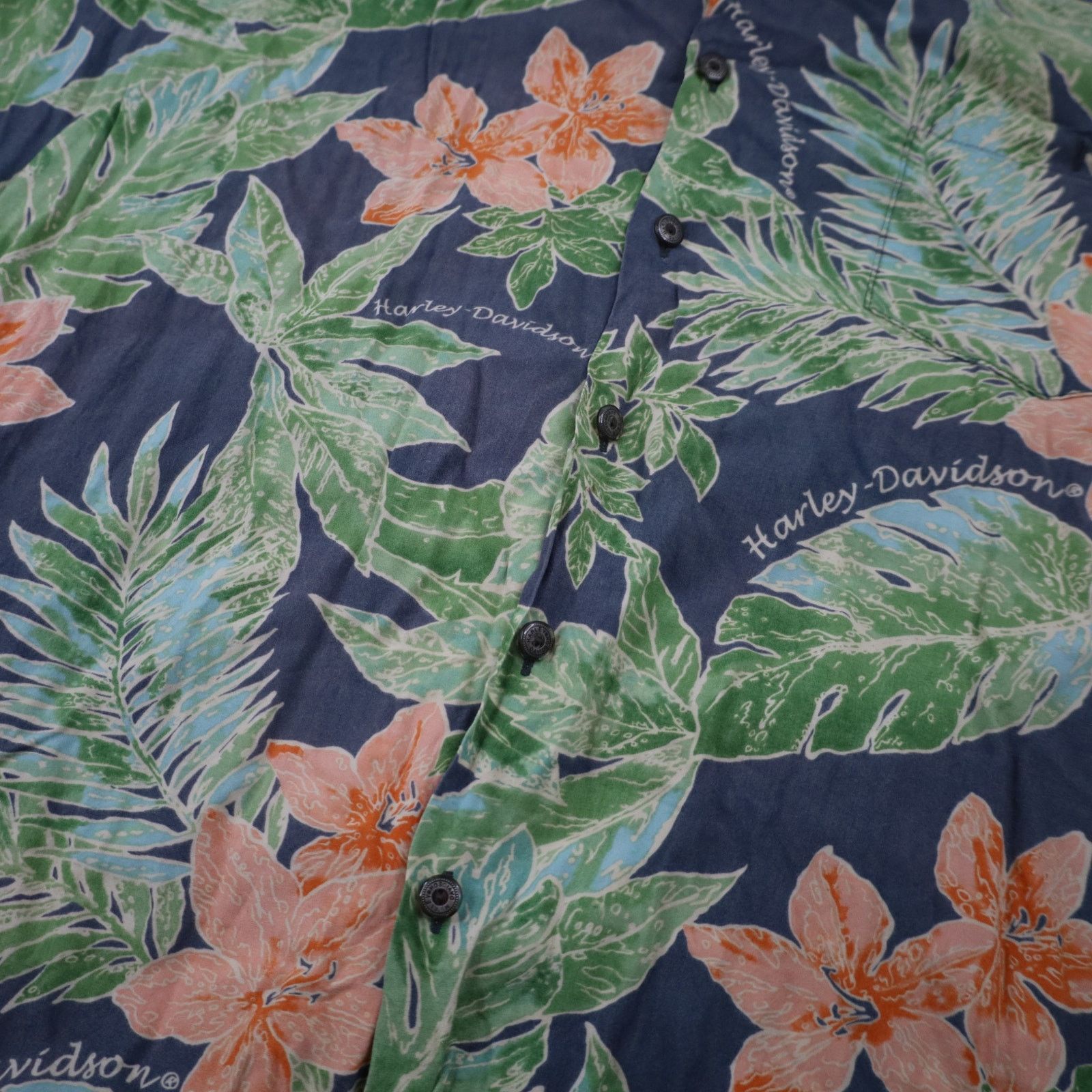 Harley Davidson × Vintage Vintage Harley Davidson Floral Hawaiian Button Up Shirt Size US XL / EU 56 / 4 - 4 Thumbnail