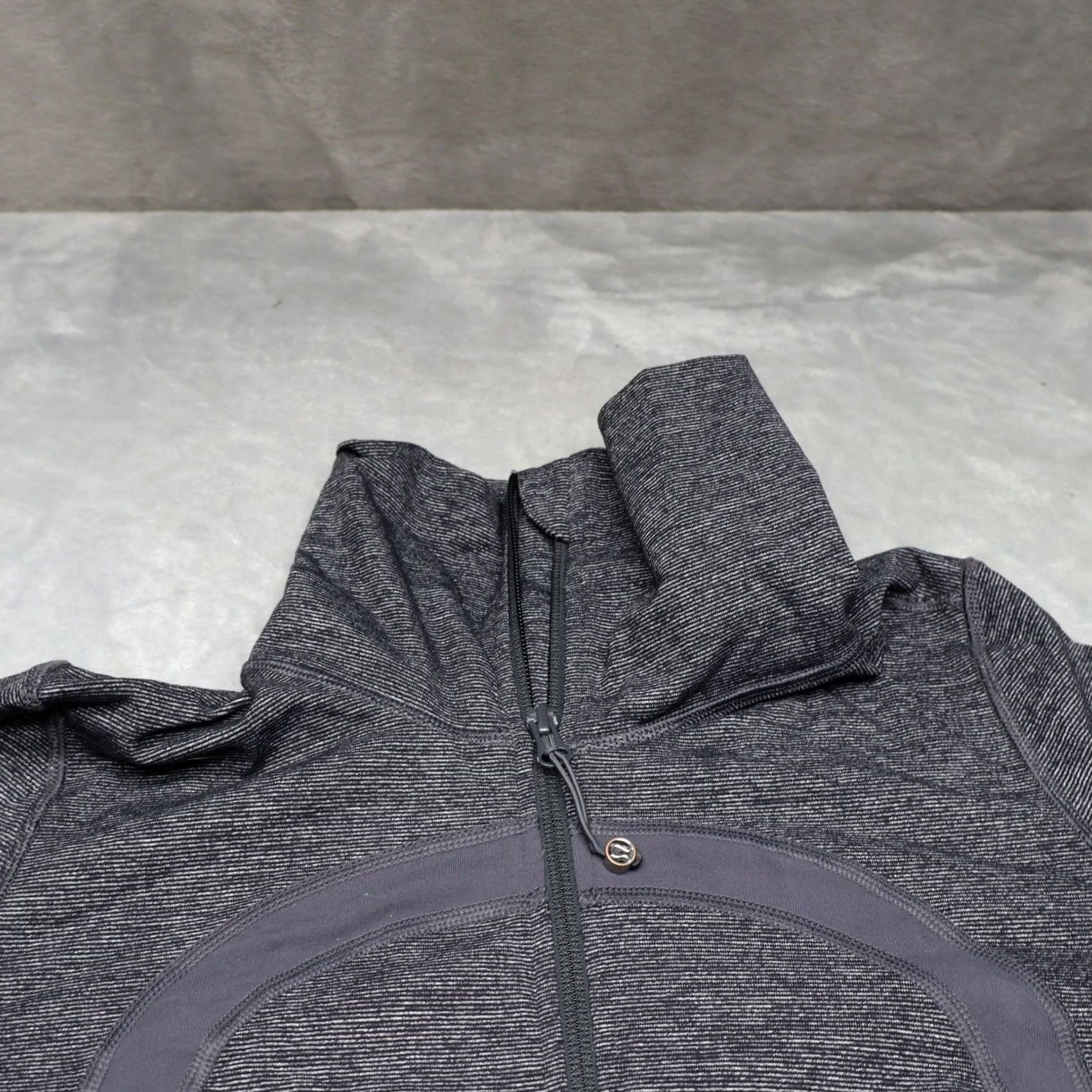 Lululemon Lululemon Jacket Women Gray Heathered In Stride Full Zip Athletic Training Gym 8 Size M / US 6-8 / IT 42-44 - 4 Thumbnail