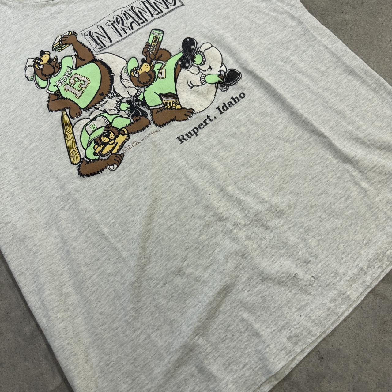 Other Vintage in training bear comedy tee shirt Size US M / EU 48-50 / 2 - 4 Thumbnail