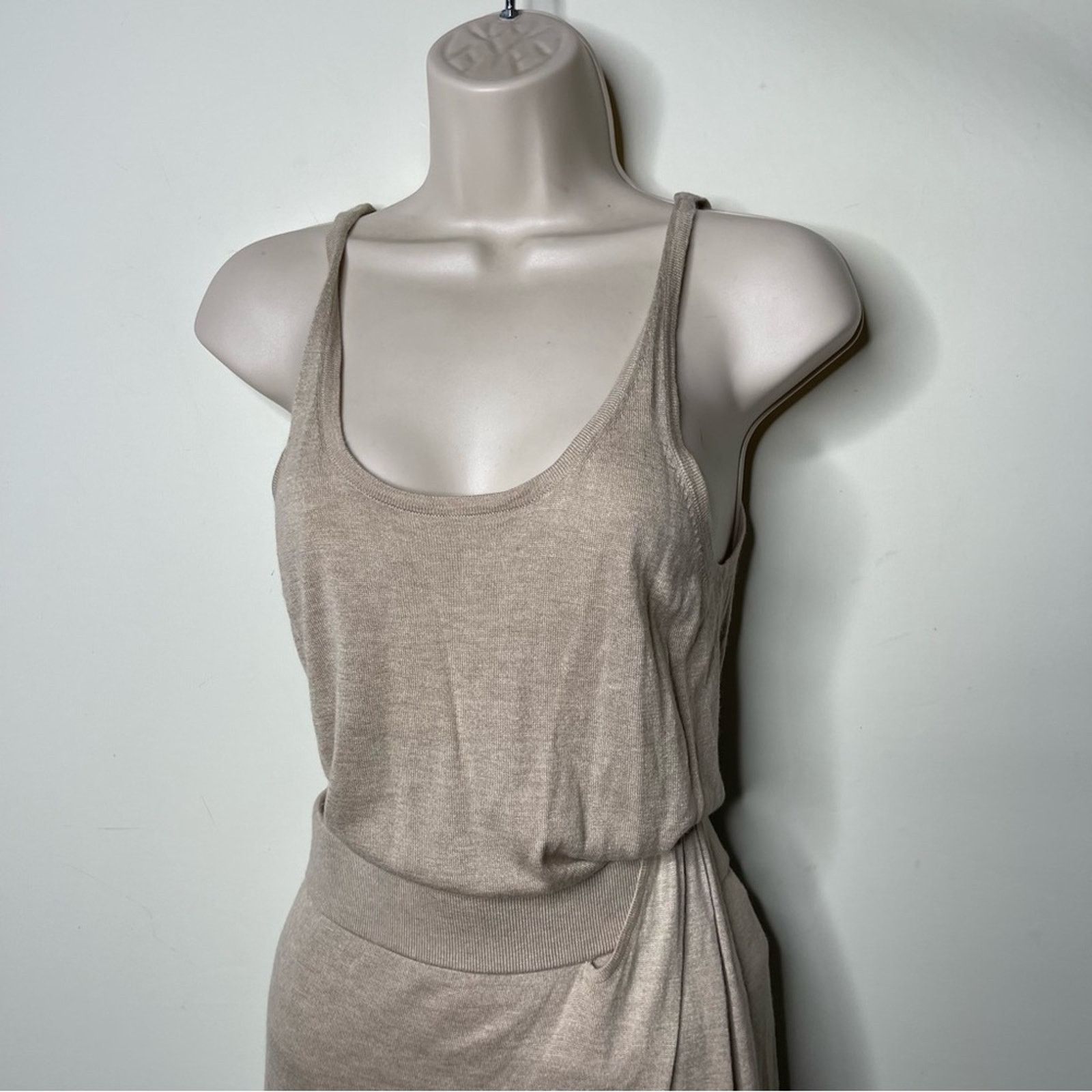 Michael Kors Sand lightweight knit 2 Ps set tank maxi skirt