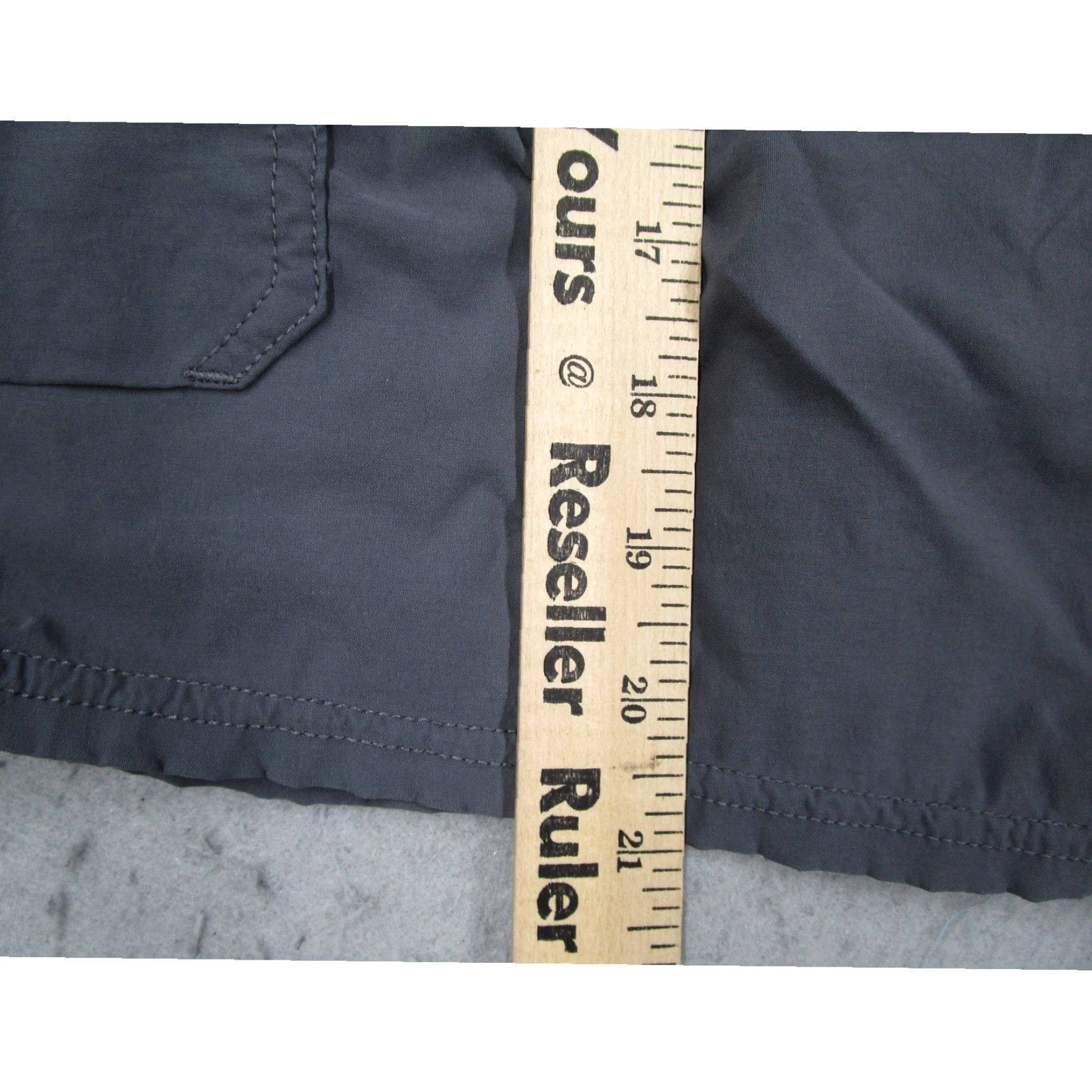 Vintage Pelagic Mens Fishing Shorts Size 36 Gray High Performance Cargo Hybrid 61226 Size US 36 / EU 52 - 7 Thumbnail