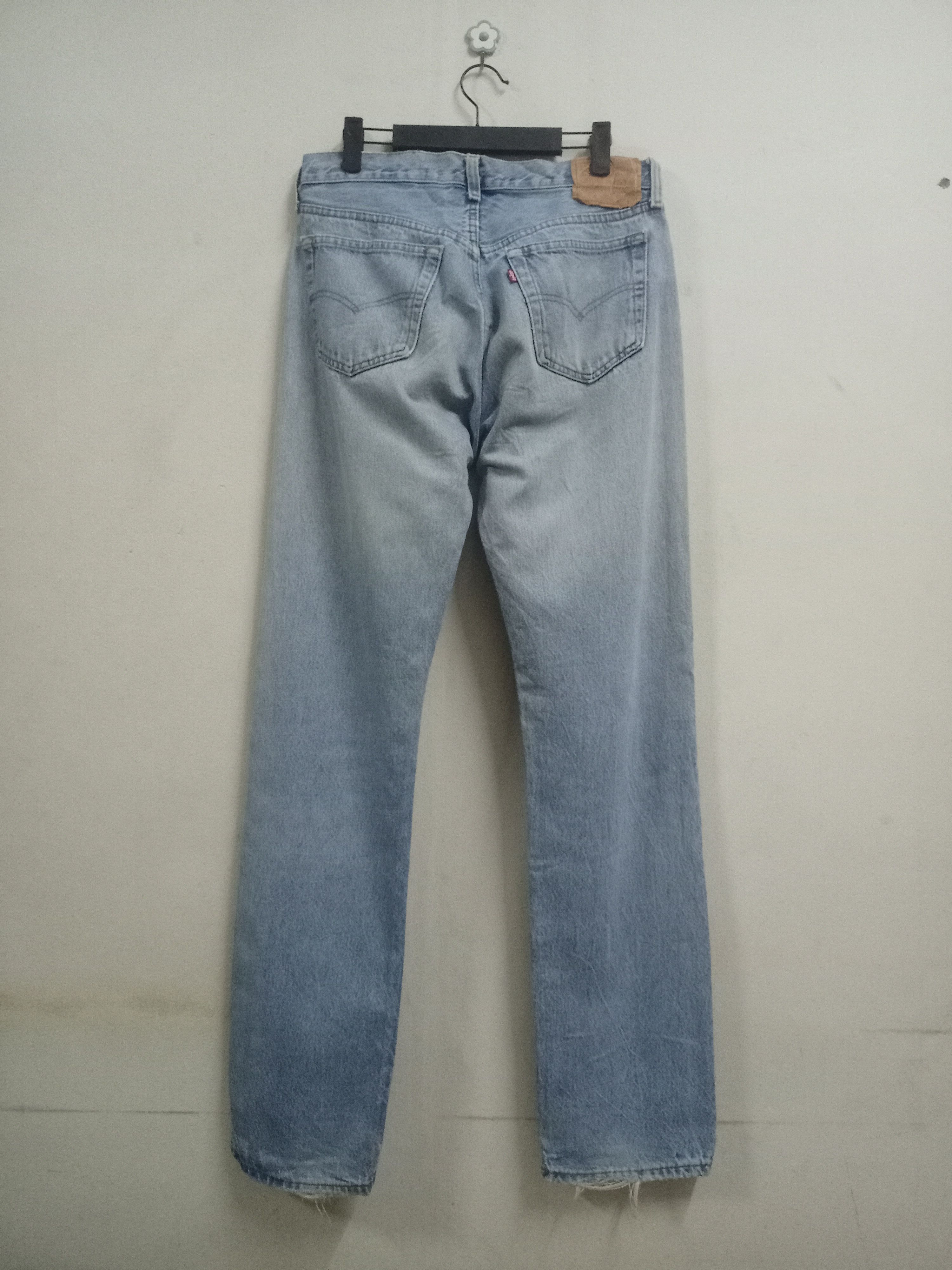 Levi's × Levi's Vintage Clothing Vintage 90s Levis 501 Blue Wash Distressed Jeans Size US 31 - 2 Thumbnail