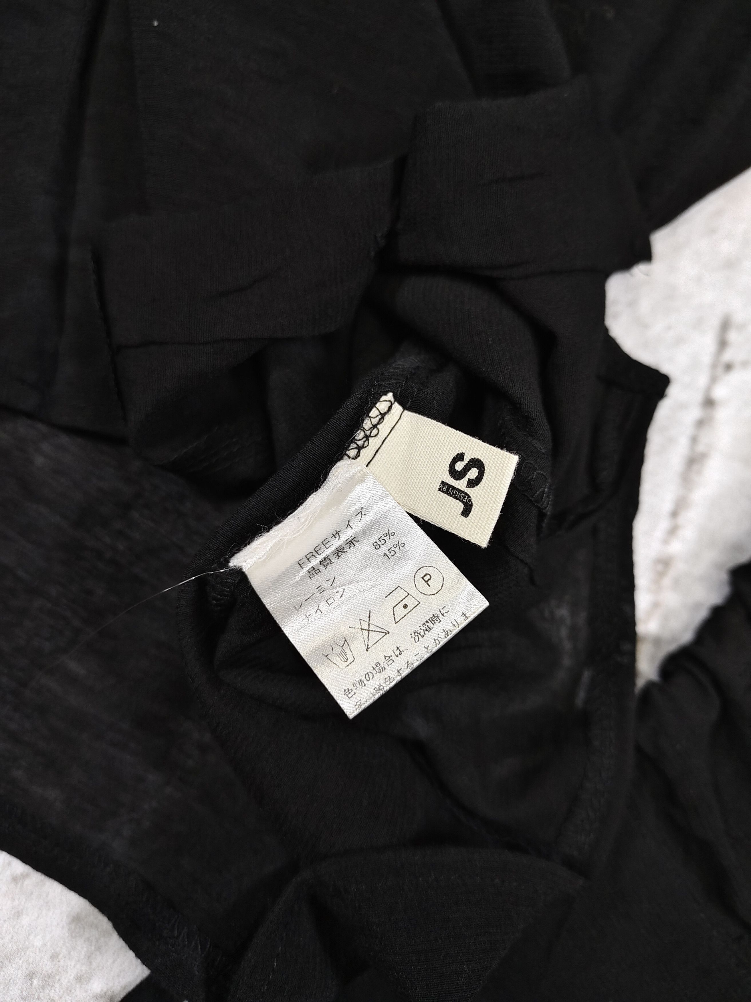 Japanese Brand JS🇯🇵 Dark Minimalist Flared Cuff Gothic Blouse Size M / US 6-8 / IT 42-44 - 7 Thumbnail