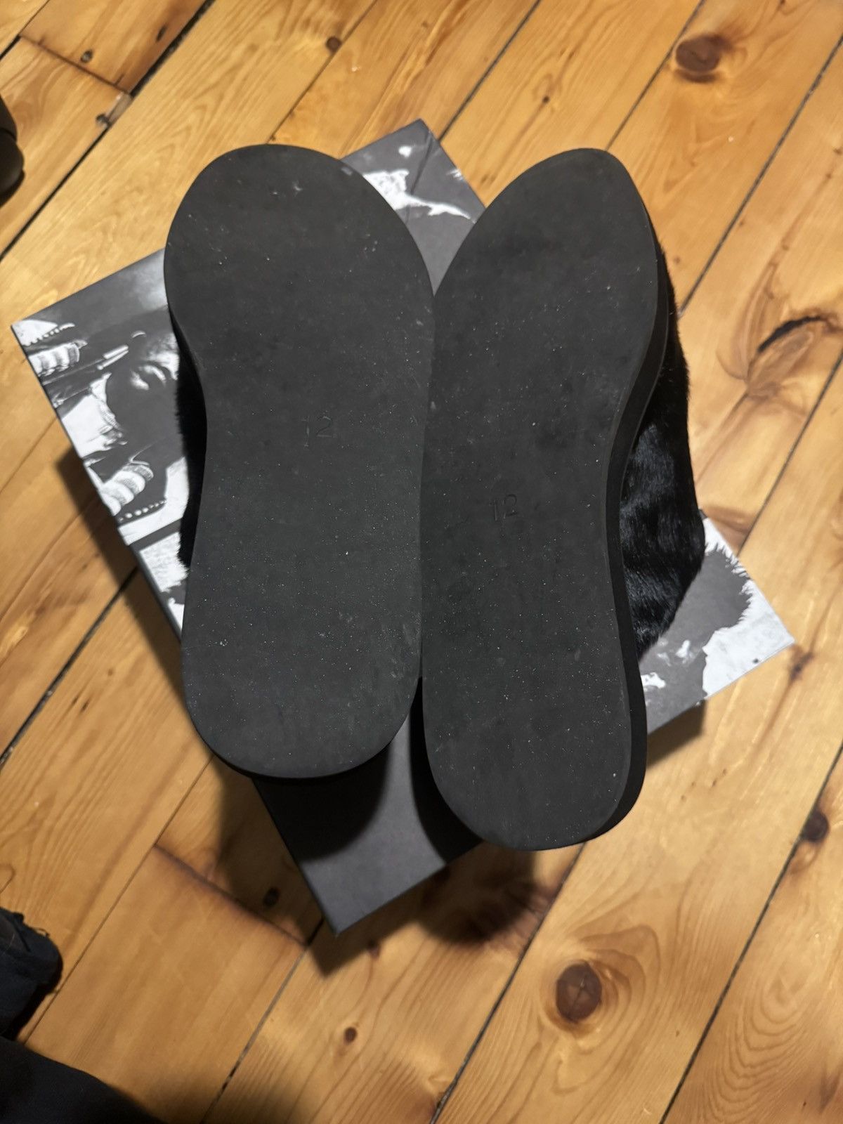 basketcase gallery FOOTSLOG, Black Calf Hair Mule Size US 12 / EU 45 - 4 Thumbnail