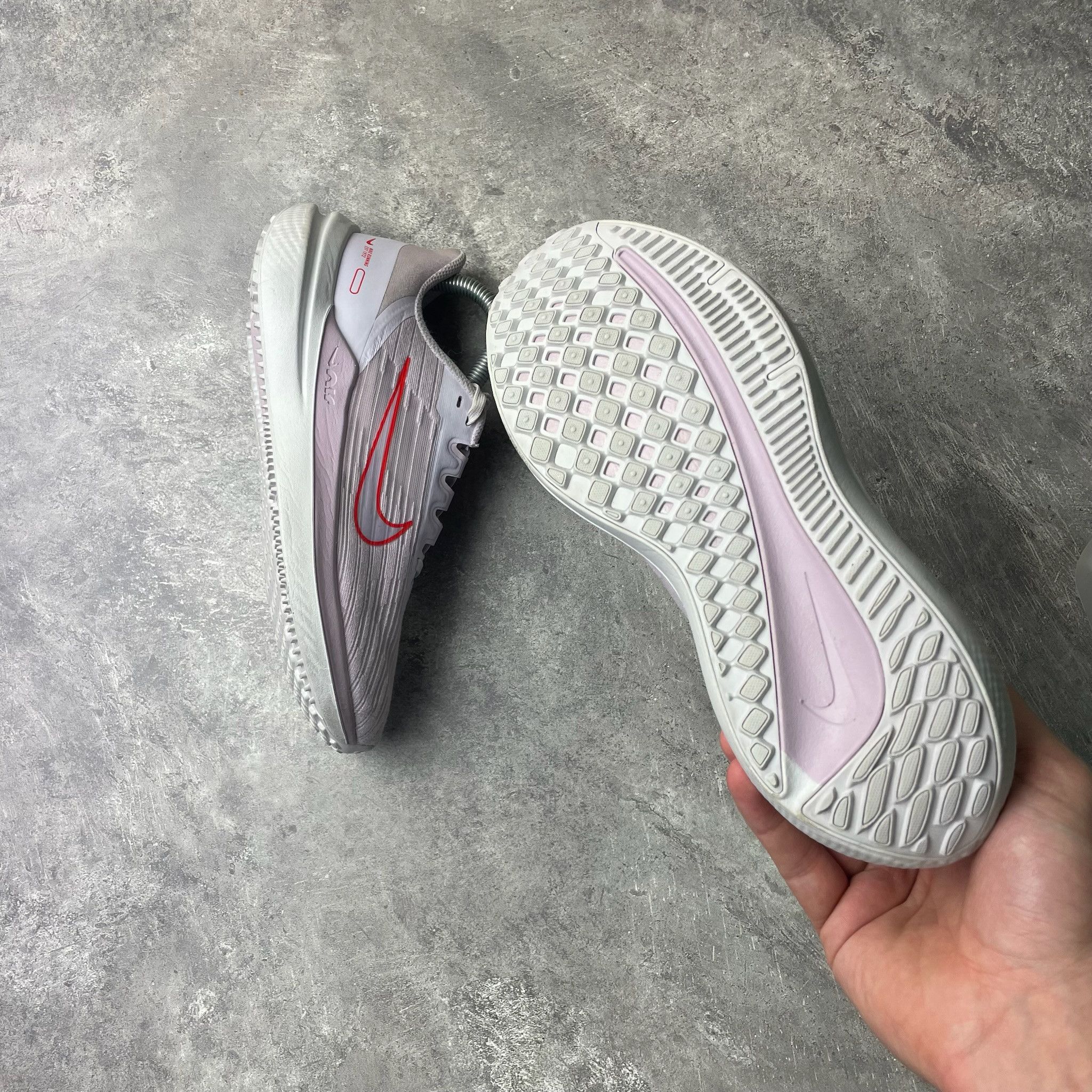 Nike NIKE AIR WINFLO 9 Size US 7 / IT 37 - 4 Thumbnail