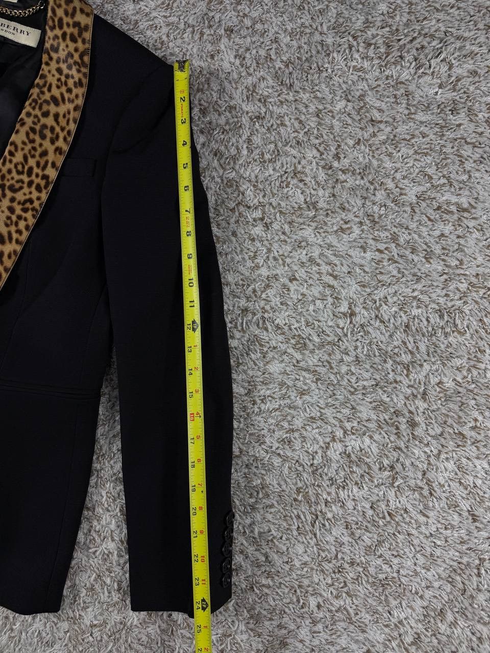 Burberry Burberry London Leopard Pony Hair Shawl Collar Wool Blazer Size L / US 10 / IT 46 - 8 Thumbnail