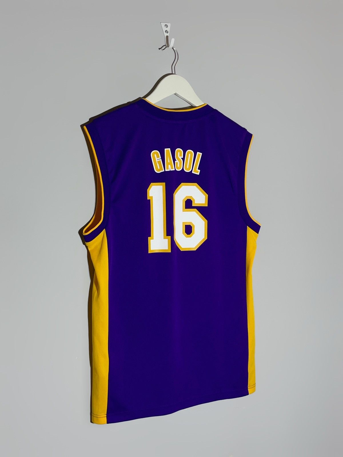 NBA #16 Gasol L.A Lakers Adidas Y2k NBA Basketball Jersey Size US S / EU 44-46 / 1 - 1 Thumbnail