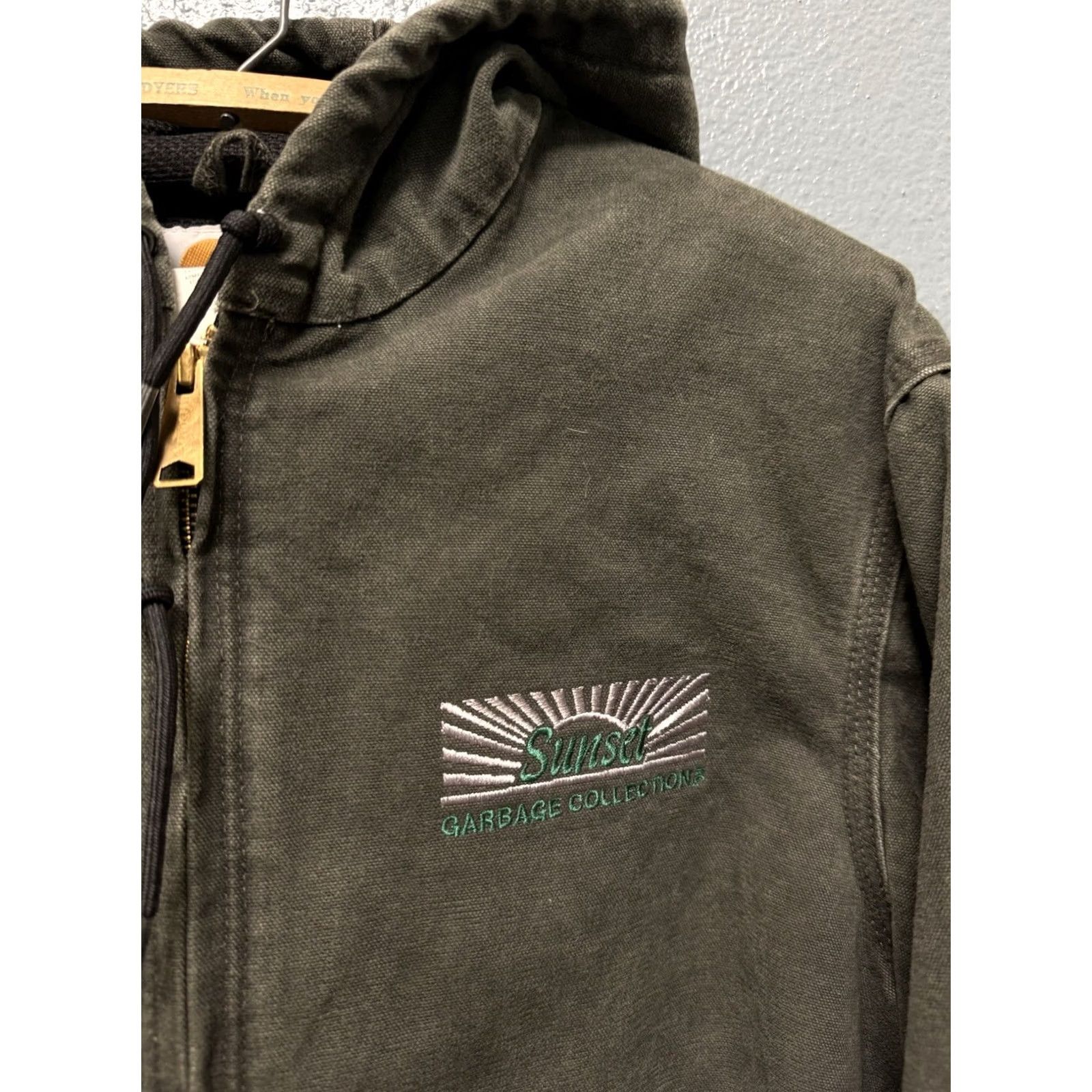 Carhartt VINTAGE Carhartt J25 MOS Hooded Jacket Medium Green Zip Men’s Size US M / EU 48-50 / 2 - 4 Thumbnail