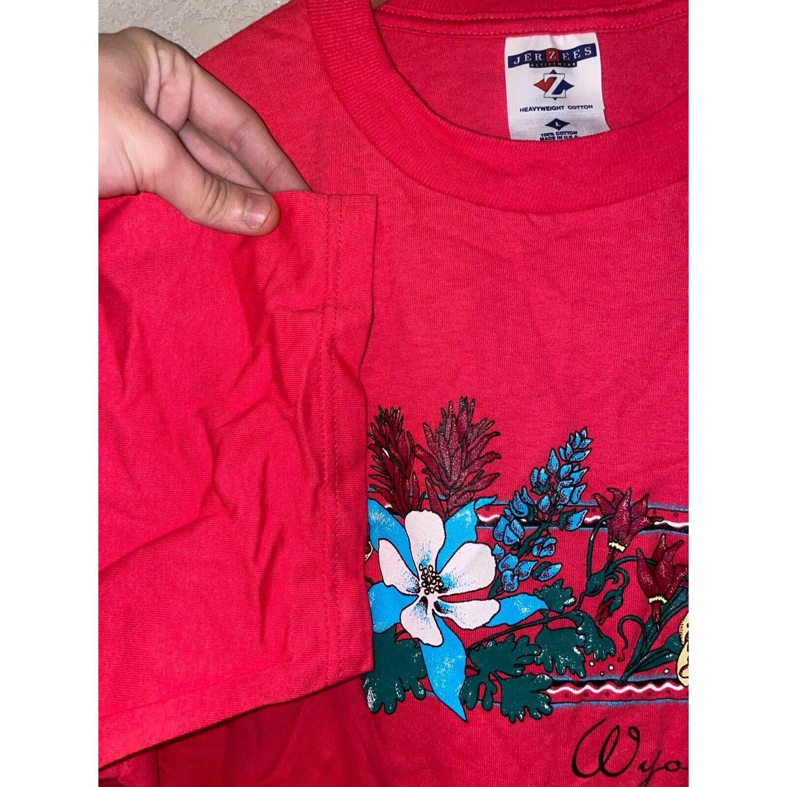 Jerzees Vintage Wyoming Wildflower Shirt Red Graphic 90s Tee VTG L Size US L / EU 52-54 / 3 - 6 Thumbnail