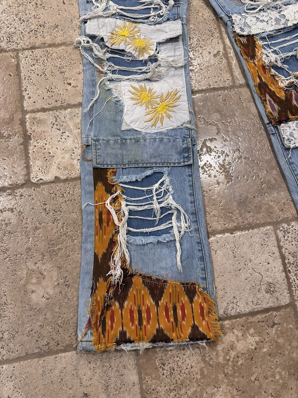 Who Decides War Who Decides War Yellow Sun Floral Patches Blue Denim Jeans Size US 34 / EU 50 - 2 Thumbnail