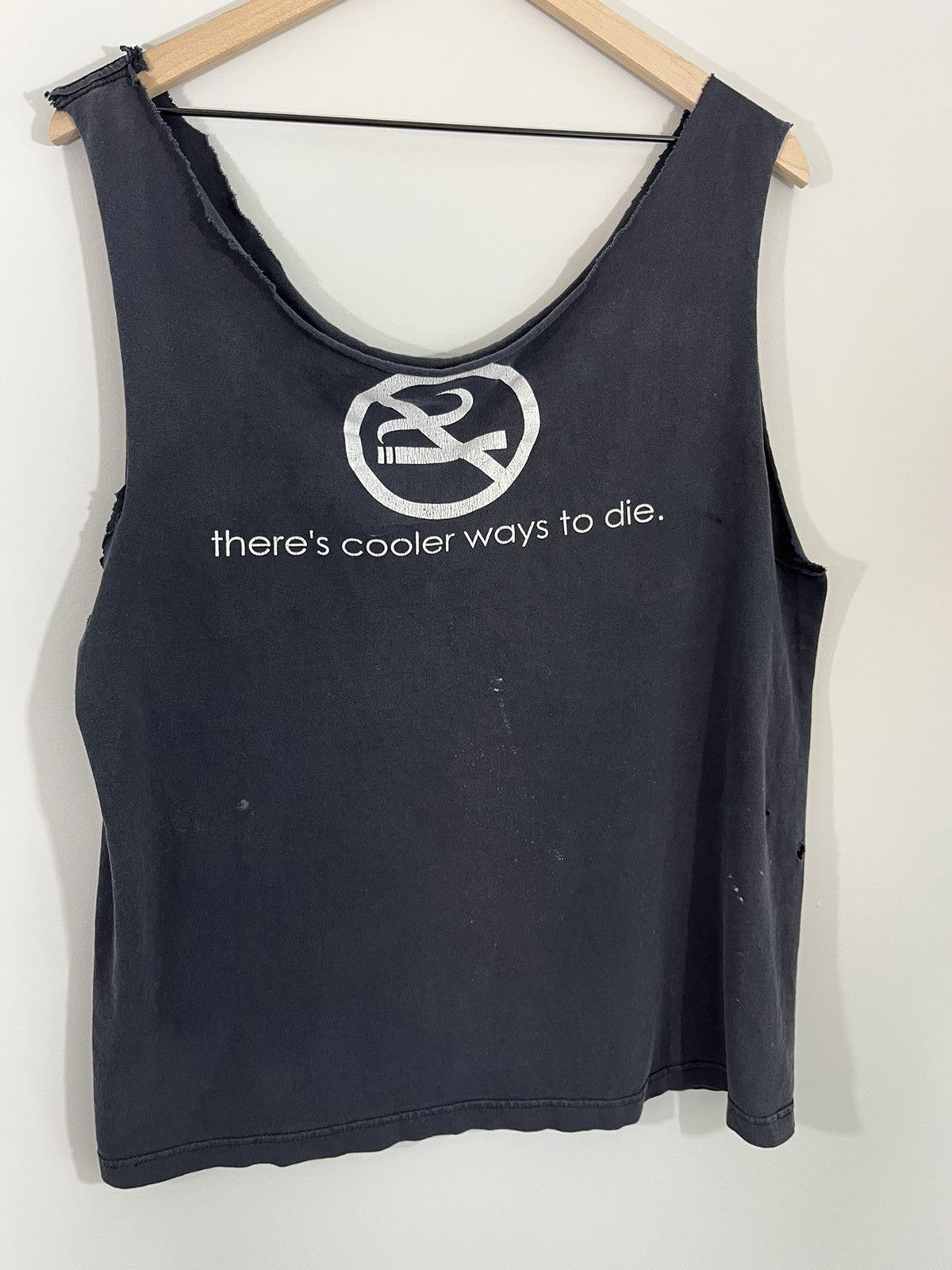 Vintage NO SMOKING Death Joke Sun Faded Thrashed Cut Off Size US L / EU 52-54 / 3 - 5 Thumbnail