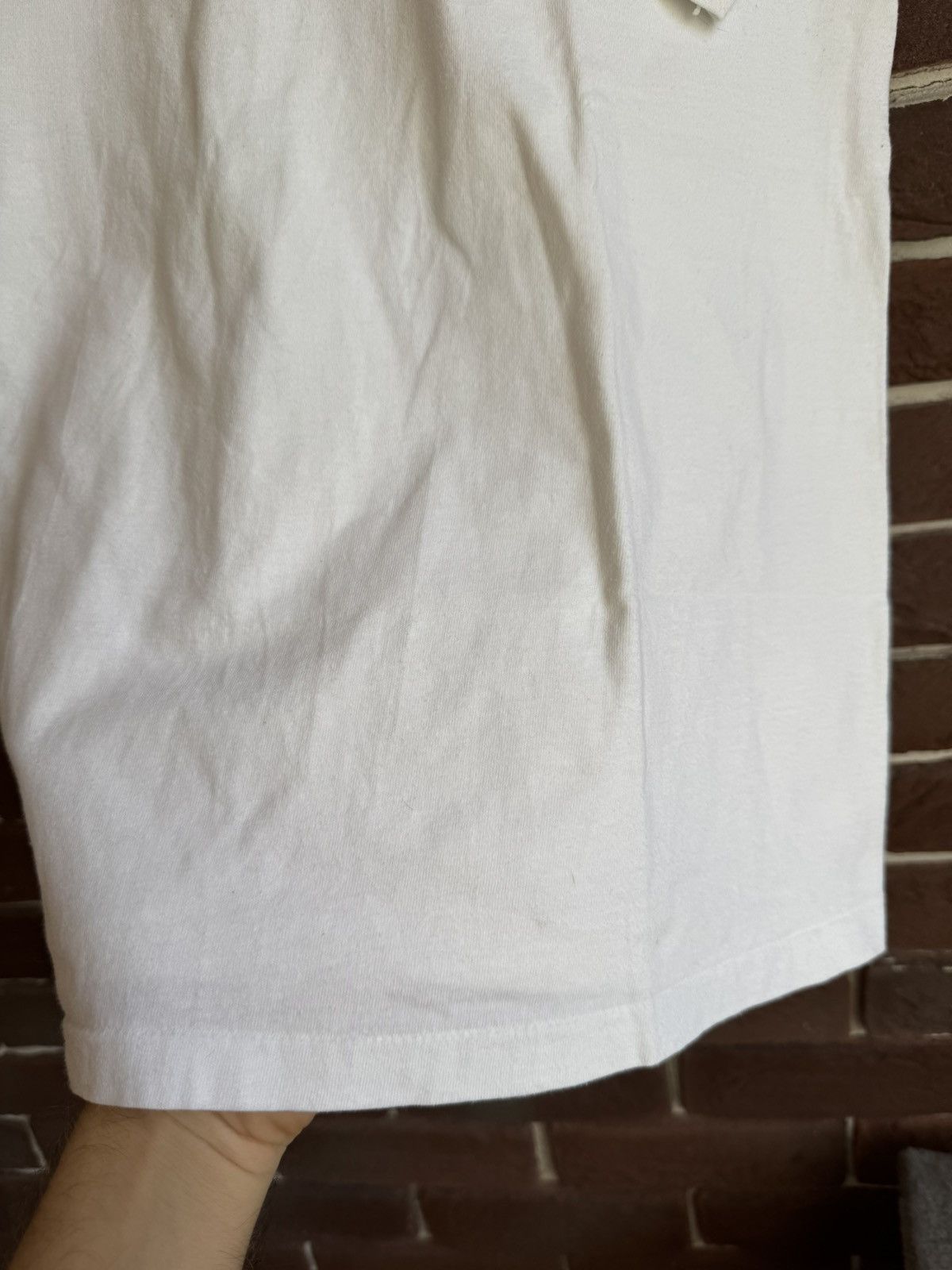 DKNY Vintage 90s DKNY Classics Logo Sampe Hype Designer T Shirt L Size US L / EU 52-54 / 3 - 6 Thumbnail