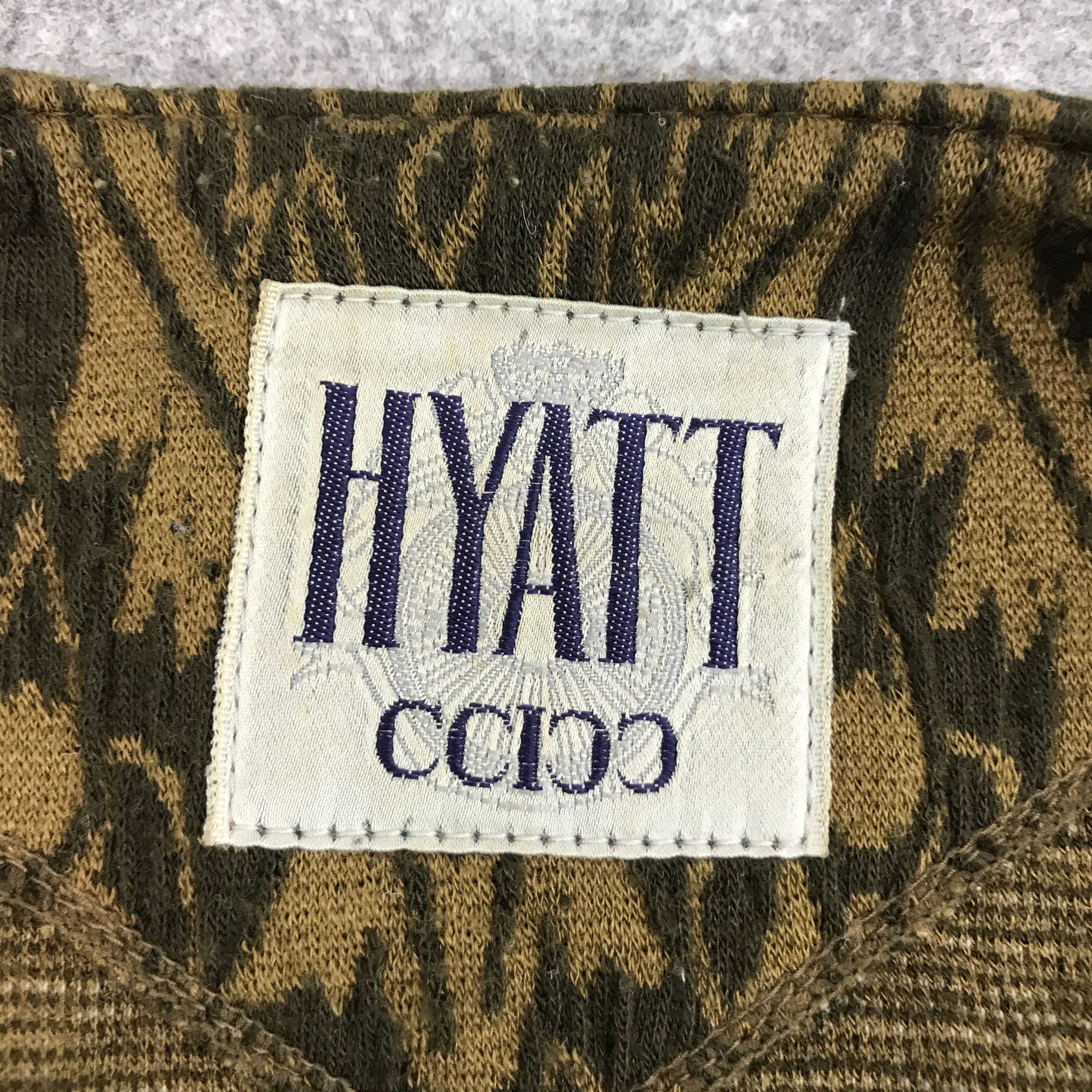 Japanese Brand HYATT JAPAN FASHION DESIGN SWEATSHIRTS Size US L / EU 52-54 / 3 - 8 Thumbnail