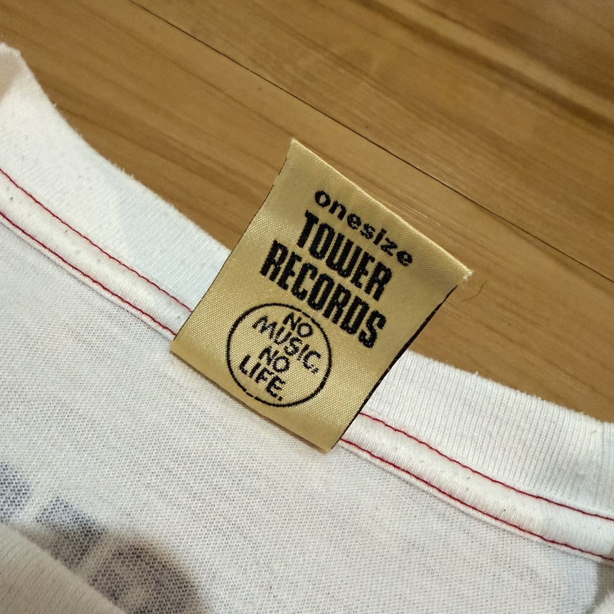 Japanese Brand X-girl x tower records t-shirt Size US M / EU 48-50 / 2 - 3 Thumbnail