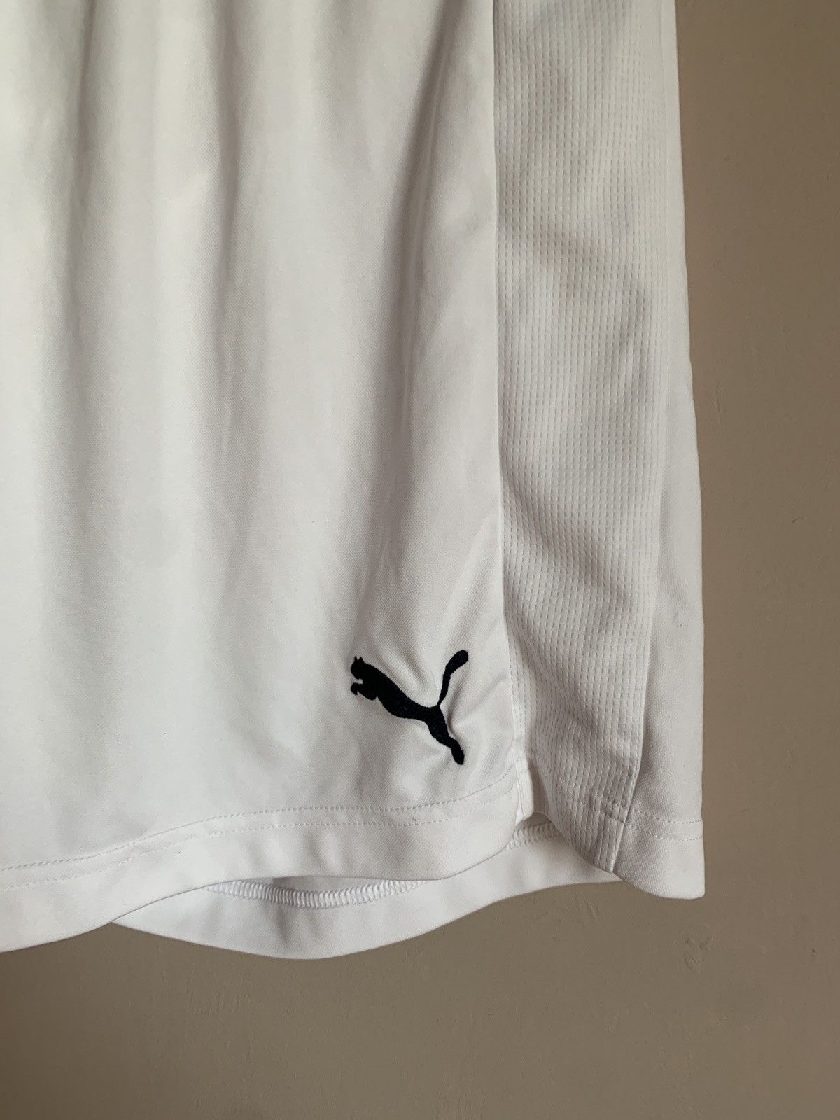 Puma Arsenal London 2019 Home Football Shorts Puma Soccer Size XL Size US 38 / EU 54 - 4 Thumbnail