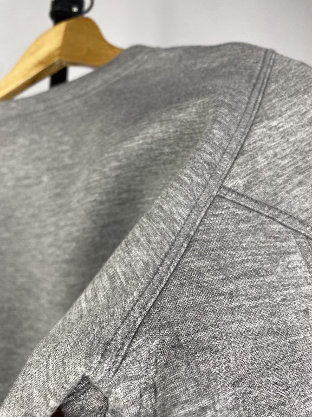 Designer × Dsquared2 × Vintage Vntg streetwear cropped luxury Designer Dsquared2 sweatshirt Size S / US 4 / IT 40 - 12 Thumbnail