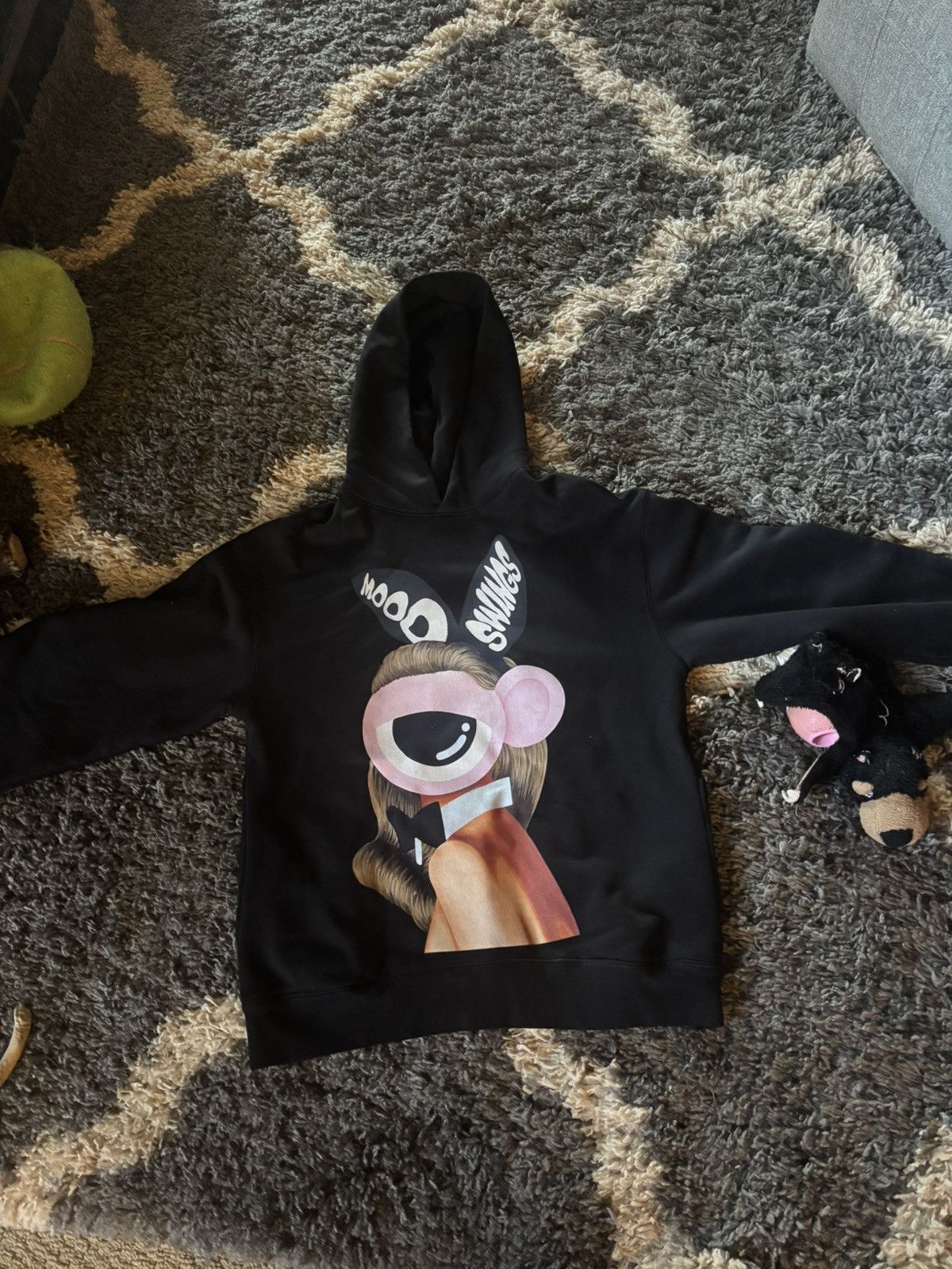 murd333r.fm Mood Swings Bunny Hoodie | Grailed