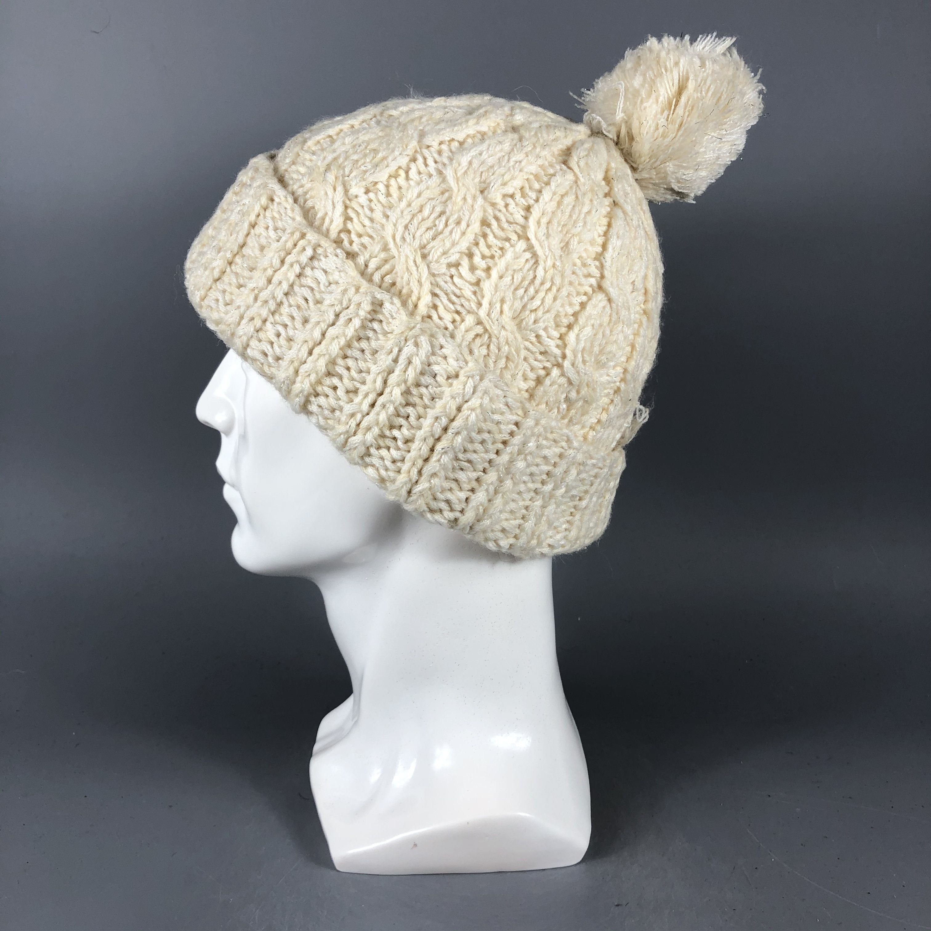Vintage Vintage Knit Crochet Beanie Snow Hat Snow Cap -D854 Size ONE SIZE - 1 Thumbnail