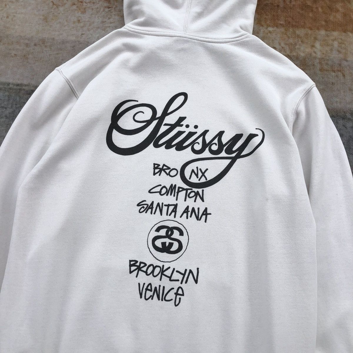 Stussy Vintage Hoodie Stussy World Tour Big Logo Hooded Sweatshirt Size US L / EU 52-54 / 3 - 3 Thumbnail