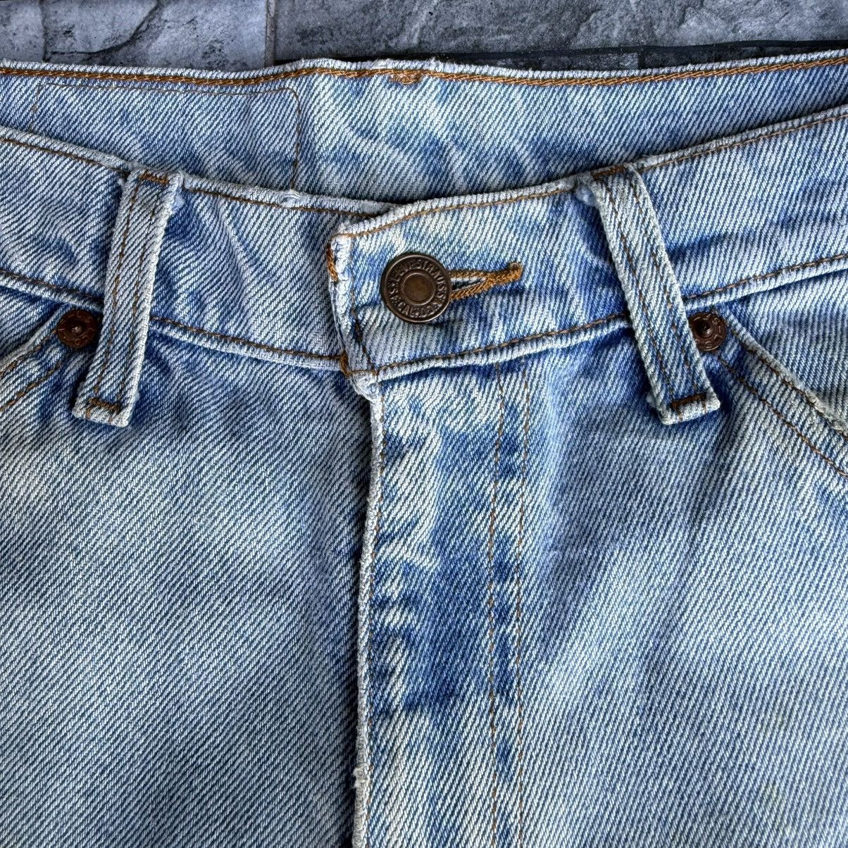 Levi's Vintage Clothing Vintage 97' Levi's 550 Orange Tag Faded Rusty Denim Jean Size US 33 - 5 Thumbnail