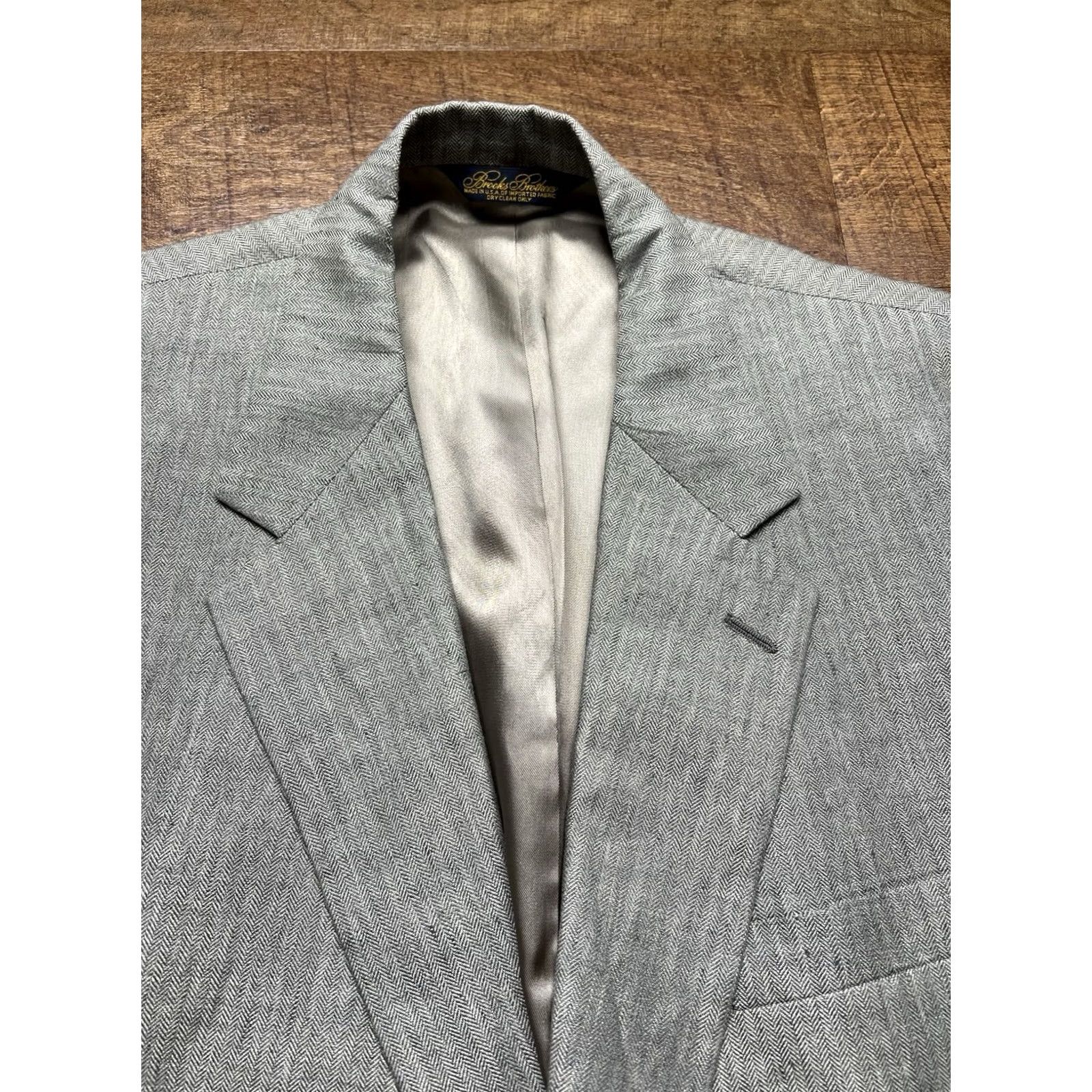 Brooks Brothers Vintage Brooks Brothers Sport Coat Mens 46R Herringbone Blazer - Size 46 Gray Linen Size 46R - 2 Thumbnail