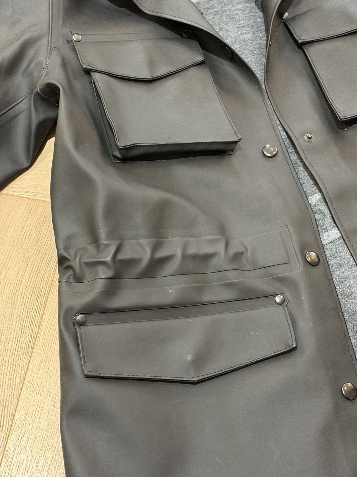 Stutterheim Bergshamra Rain Slicker Jacket in Black, Men's — image 2 of 6