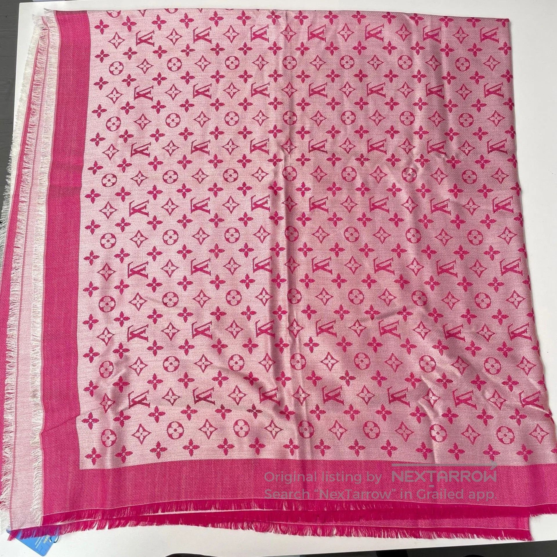 Louis Vuitton LV Pink Monogram Satin Tassel Scarf. Size ONE SIZE - 2 Thumbnail