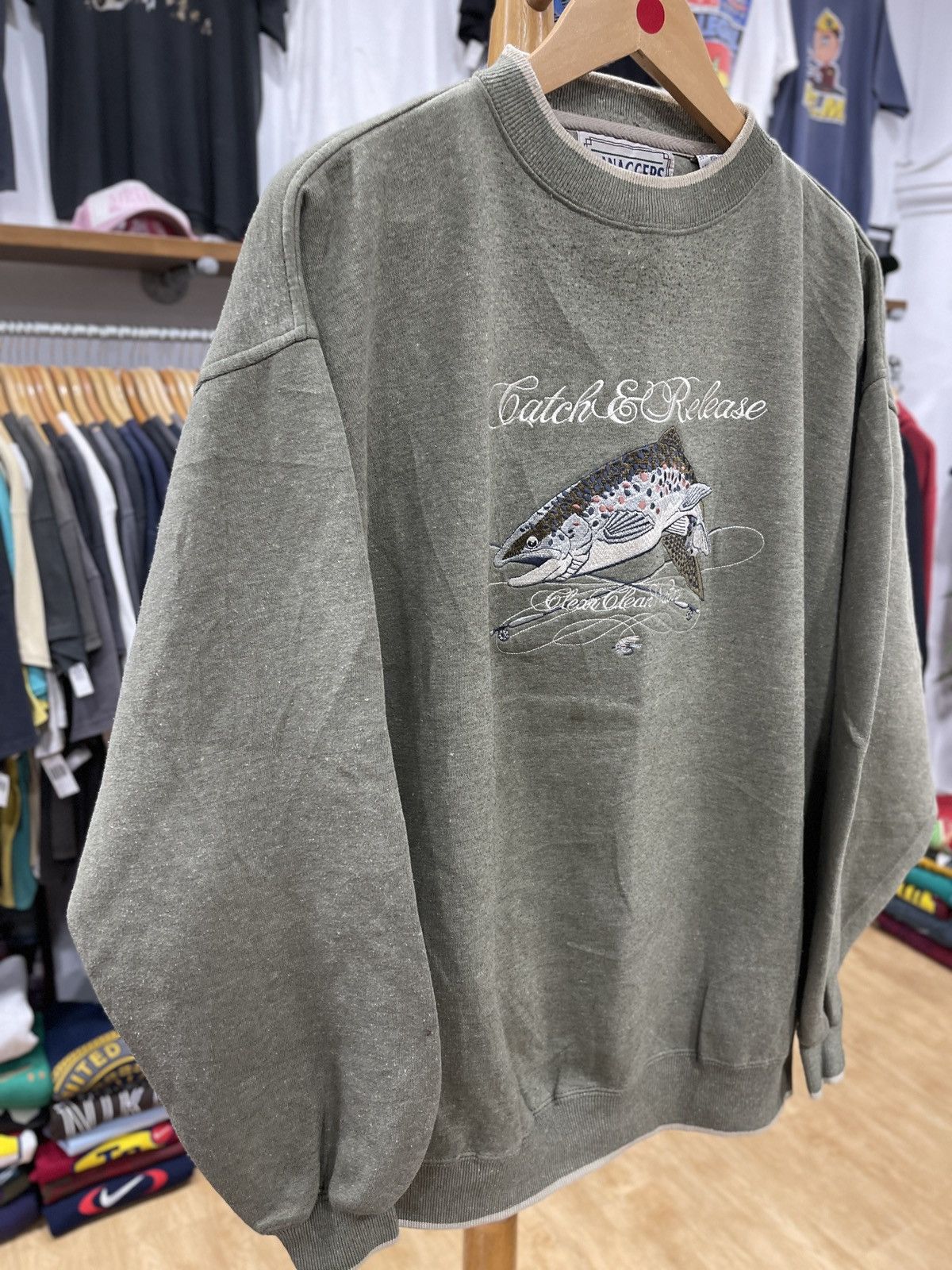 Vintage Vintage Fishing Catch & Release Sweater